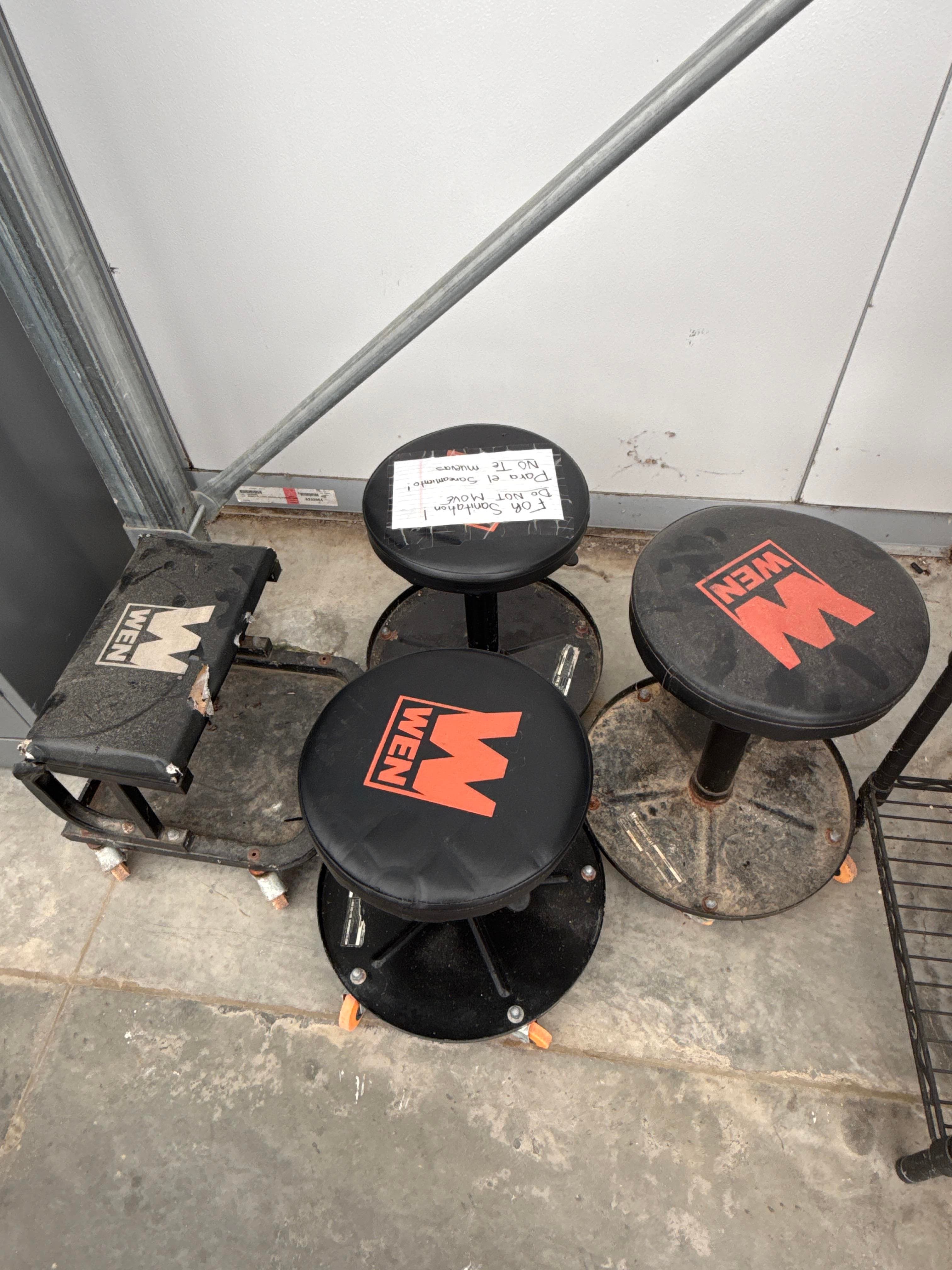 (4) WEN Rolling Shop Seats and Creeper Stool Set