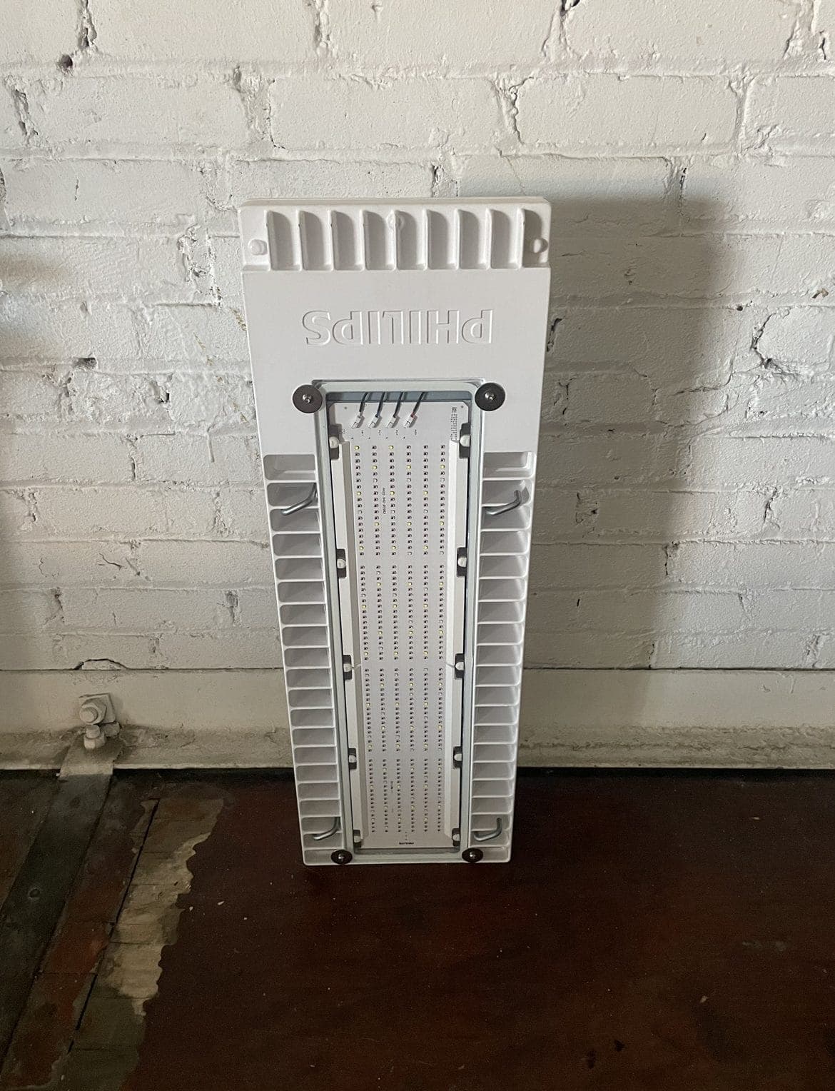 Philips GreenPower LED Toplighting Compact – Lot of 20 Units (Used – 720 Hours) is located in Los Angeles, California
