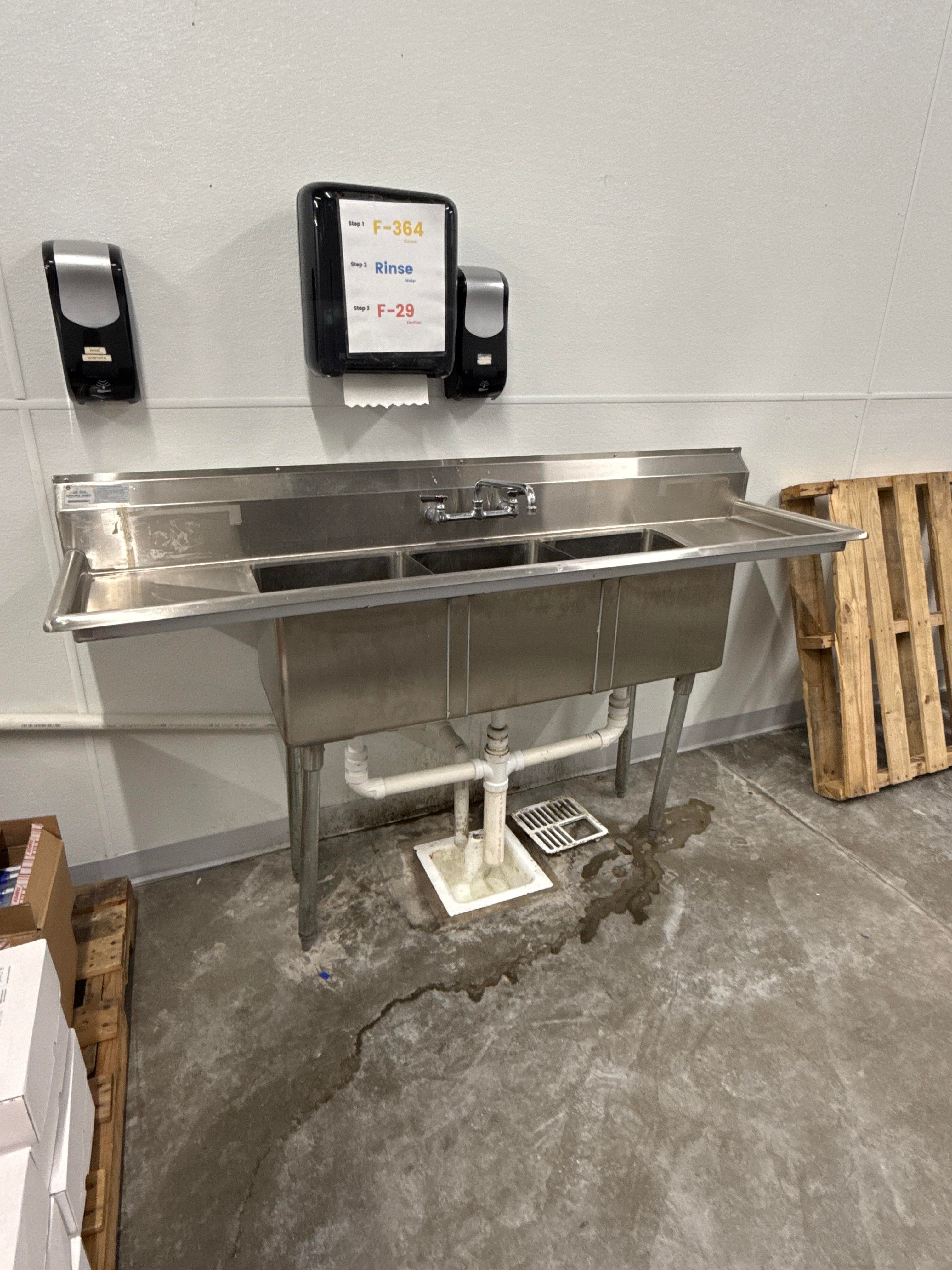 Advance Tabco 3 Compartment Stainless Steel Commercial Sink