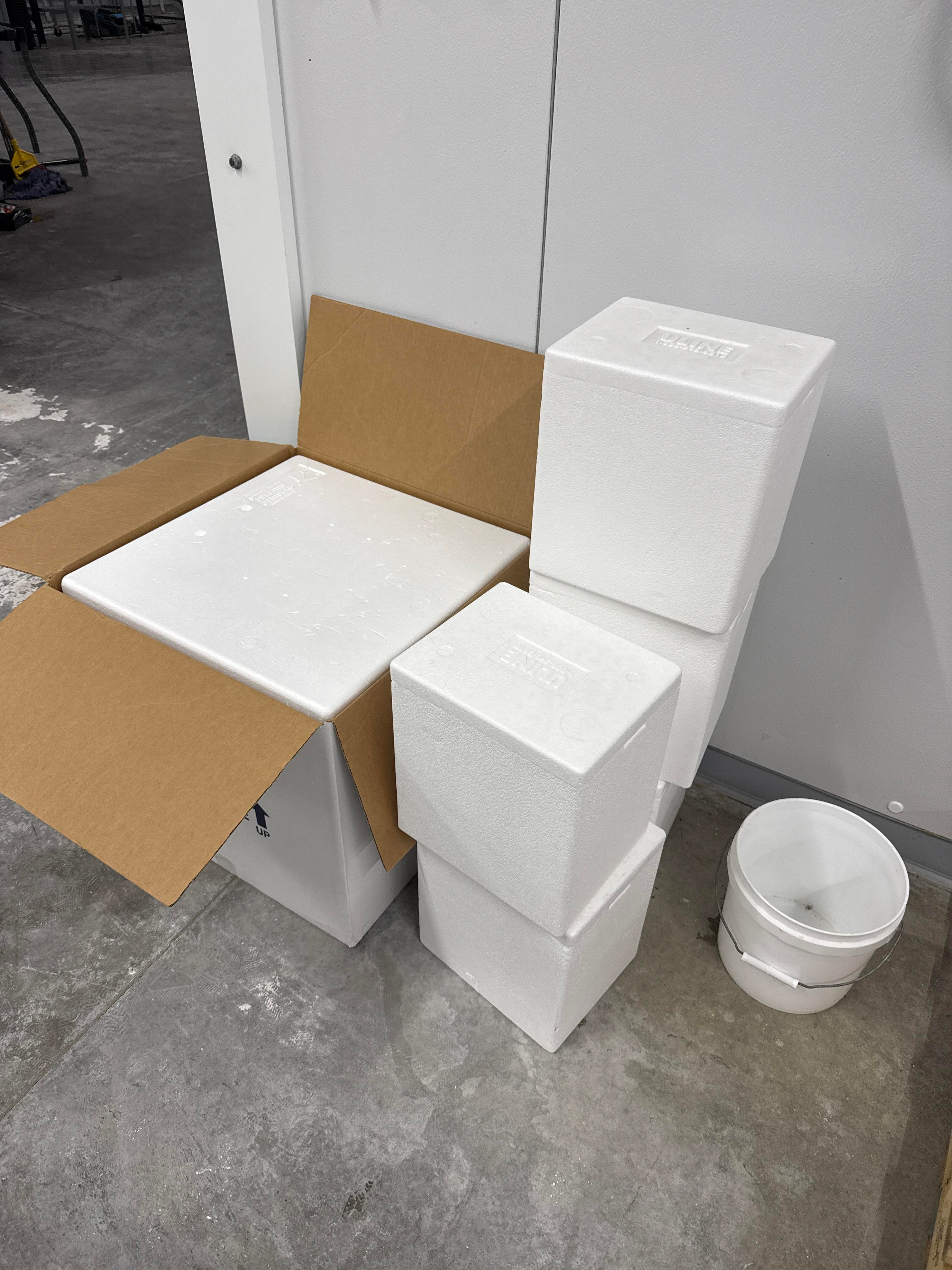 Bulk Lot Insulated Foam Shipping Coolers with Lids