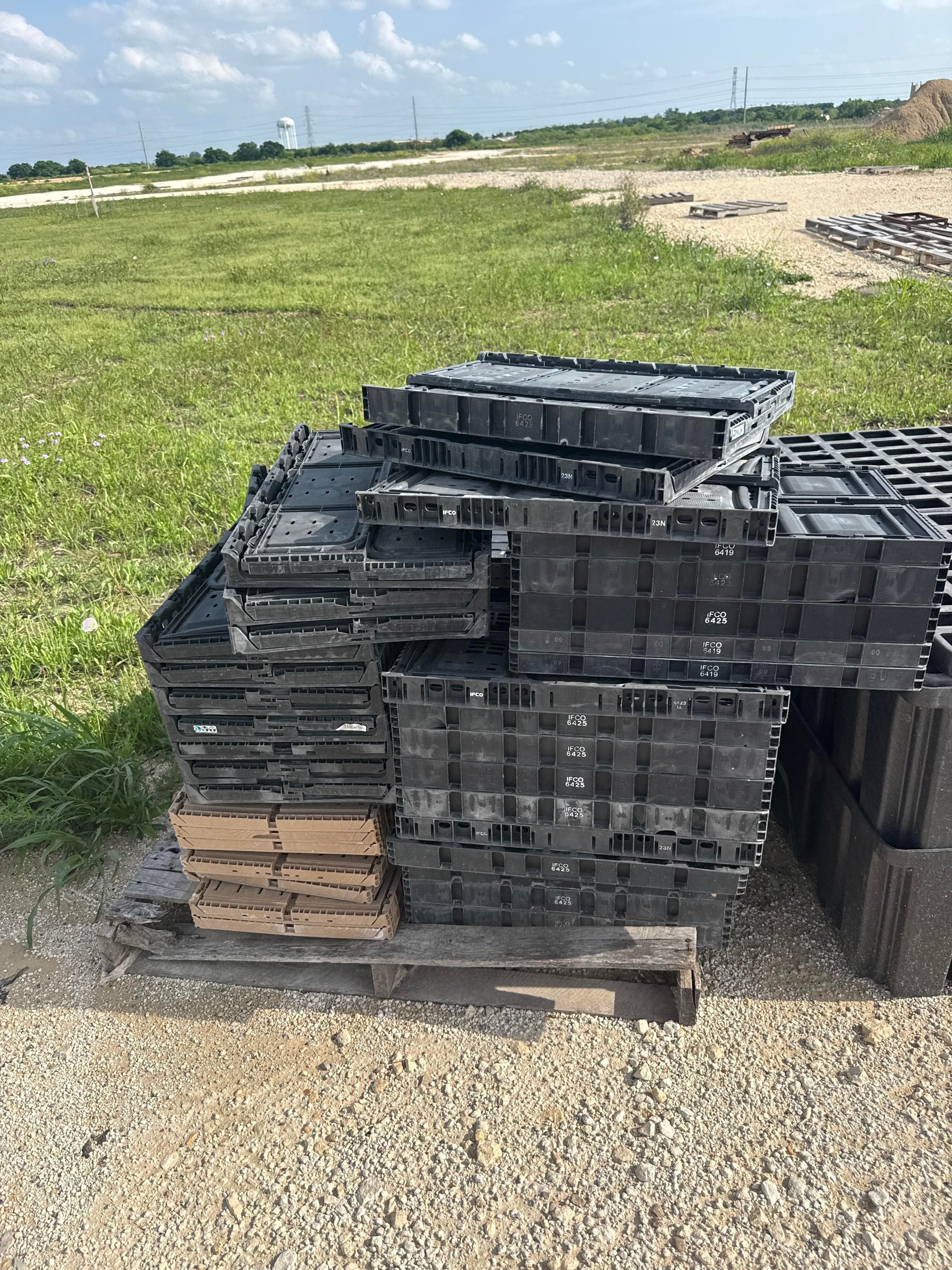 Bulk Lot of Stackable Plastic Harvest Produce Totes Crates and Trays