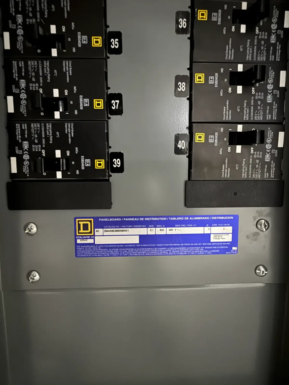 SB7067: Square D Panelboard 480V 800A