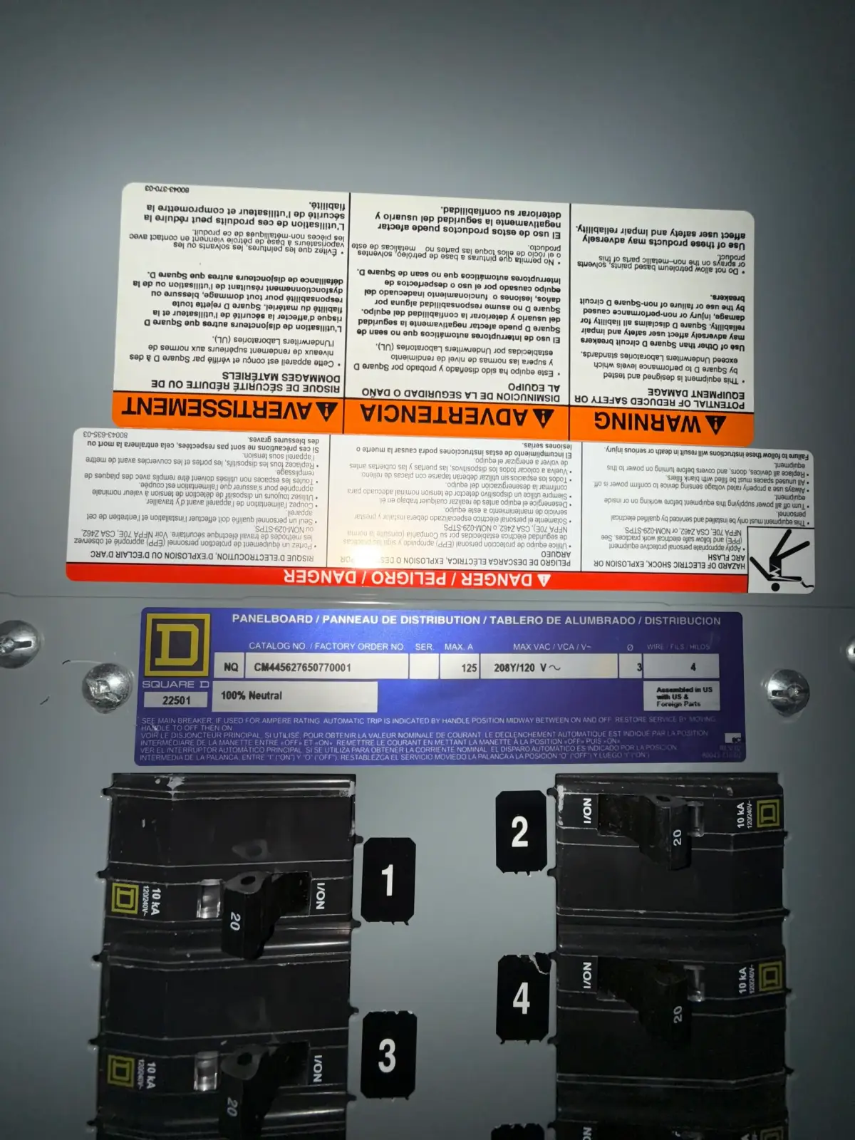 SB7056: Square D Panelboard 208Y 120V