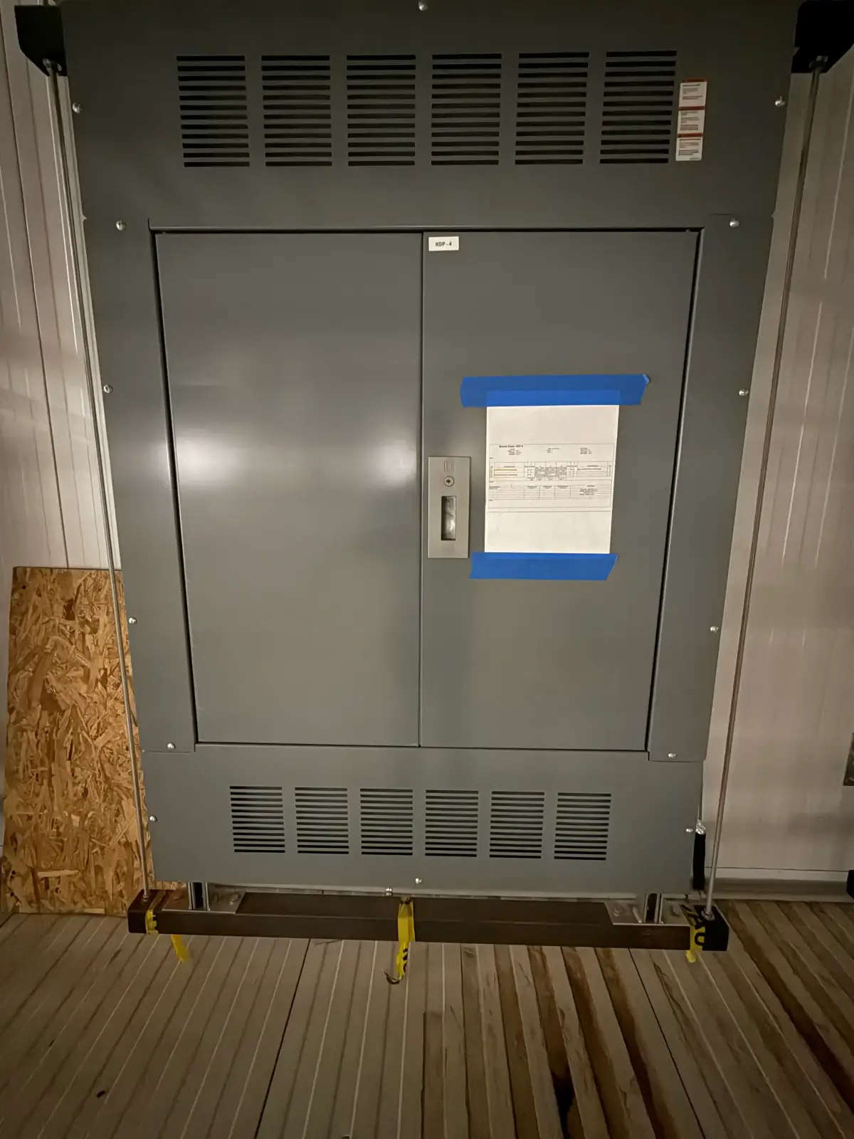 SB7029: Square D I-Line Electrical Panelboard