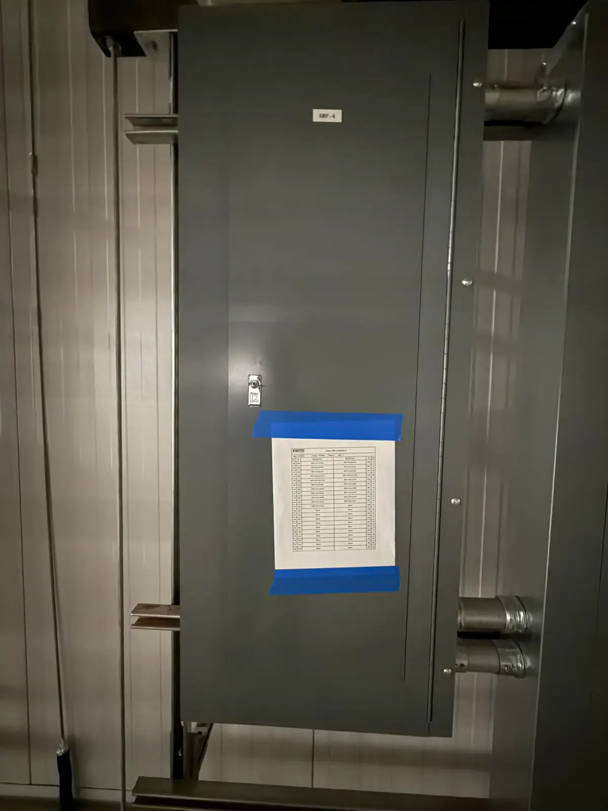 SB7028: Square D Electrical Panelboard Cabinet