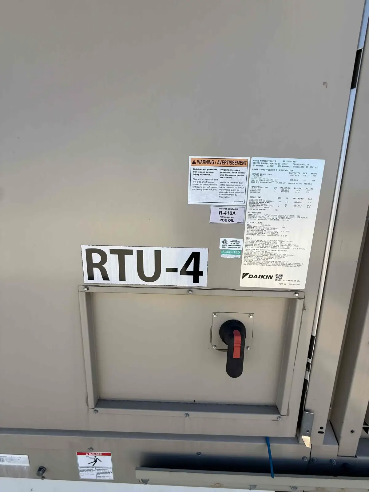 SB6002: RTU-4 – Daikin RPS 130D Rooftop Packaged HVAC Unit, 130 Ton Nominal, ~38,000 CFM Supply Airflow, Air-Cooled DX Package