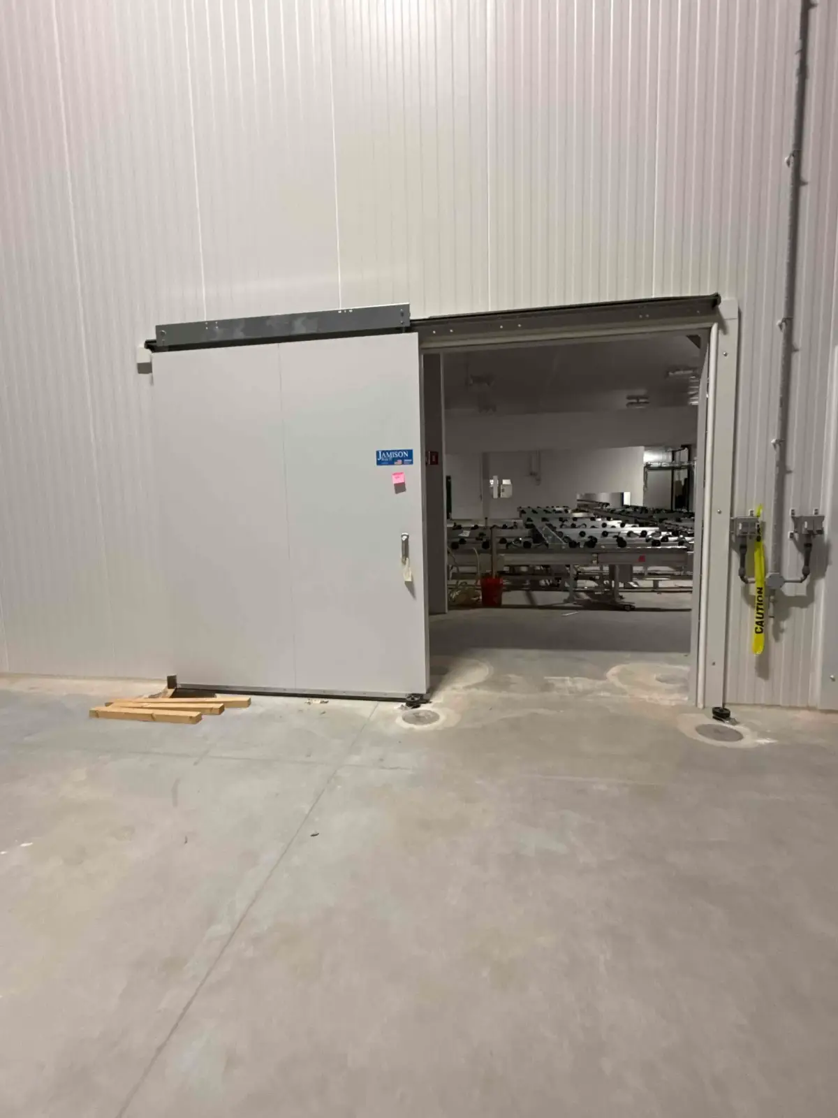 Jamison Mark IV Sliding Cooler Door