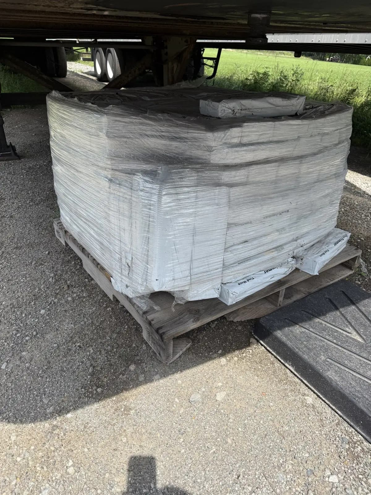 RooTrimmer 2.75" Square Nursery Pots, 120-Count Bags — Pallet Lot (Approx. 40 Bags / 4,800 Pots) | Chesterton, IN