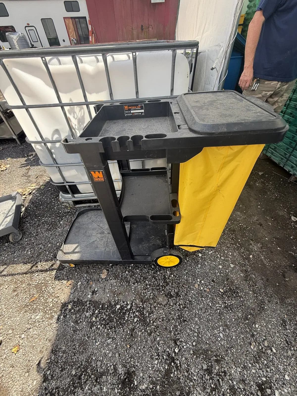 WEN Janitorial Cart with 3 Shelves & 25-Gallon Yellow Vinyl Bag | Chesterton, IN