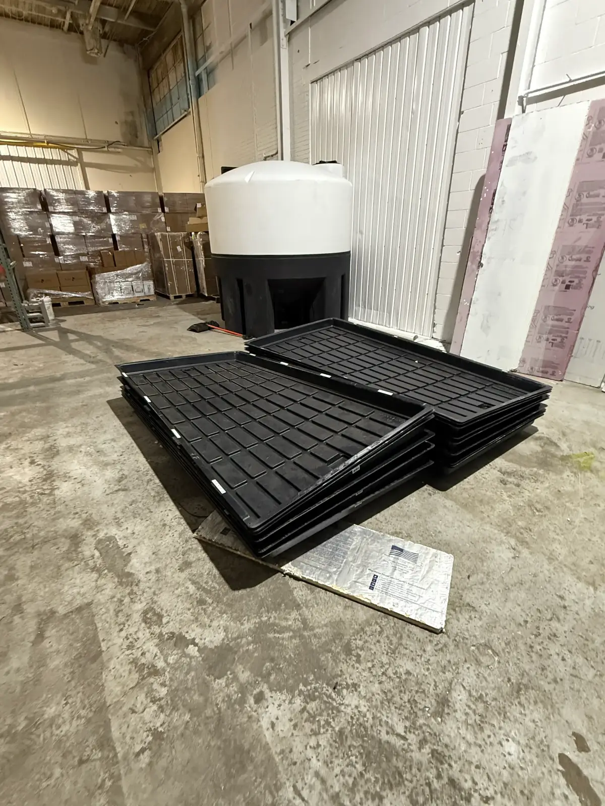 Active Aqua 4 ft x 8 ft Flood Trays Heavy Duty Plastic Grow Tables Lot of 16