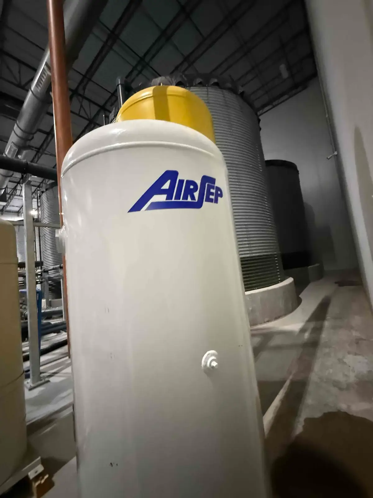 White AIRSEP Compressed Gas Tank