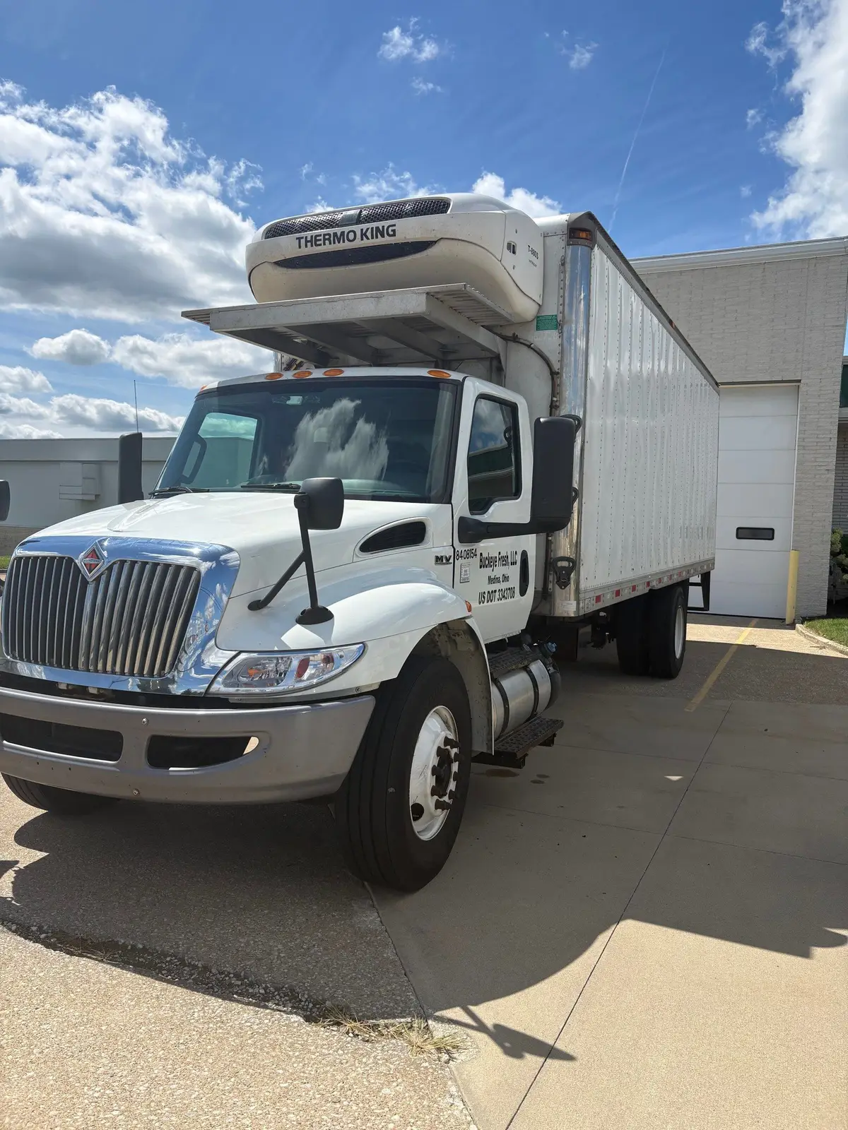 2022 International MV607 Reefer Box Truck – 24' Refrigerated Box, ~150K Miles | Medina, OH