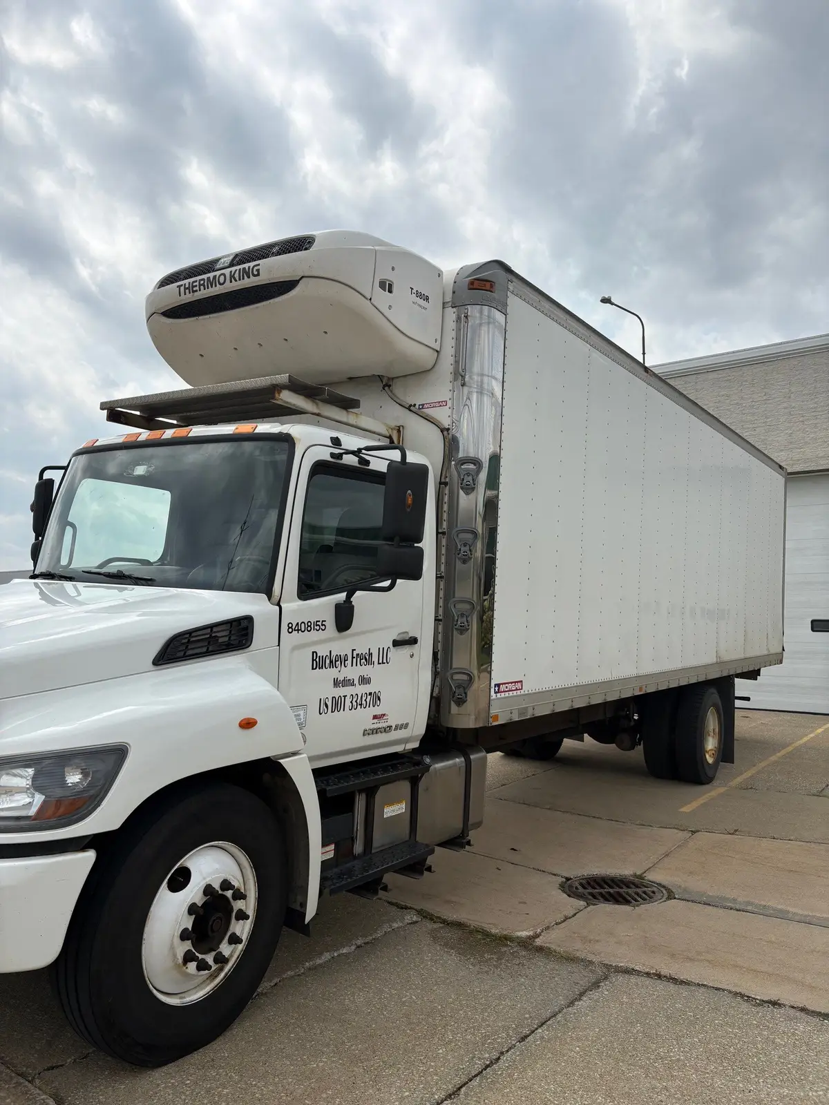 2017 Hino 268A Reefer Box Truck – 28' Refrigerated Box, ~320K Miles | Medina, OH