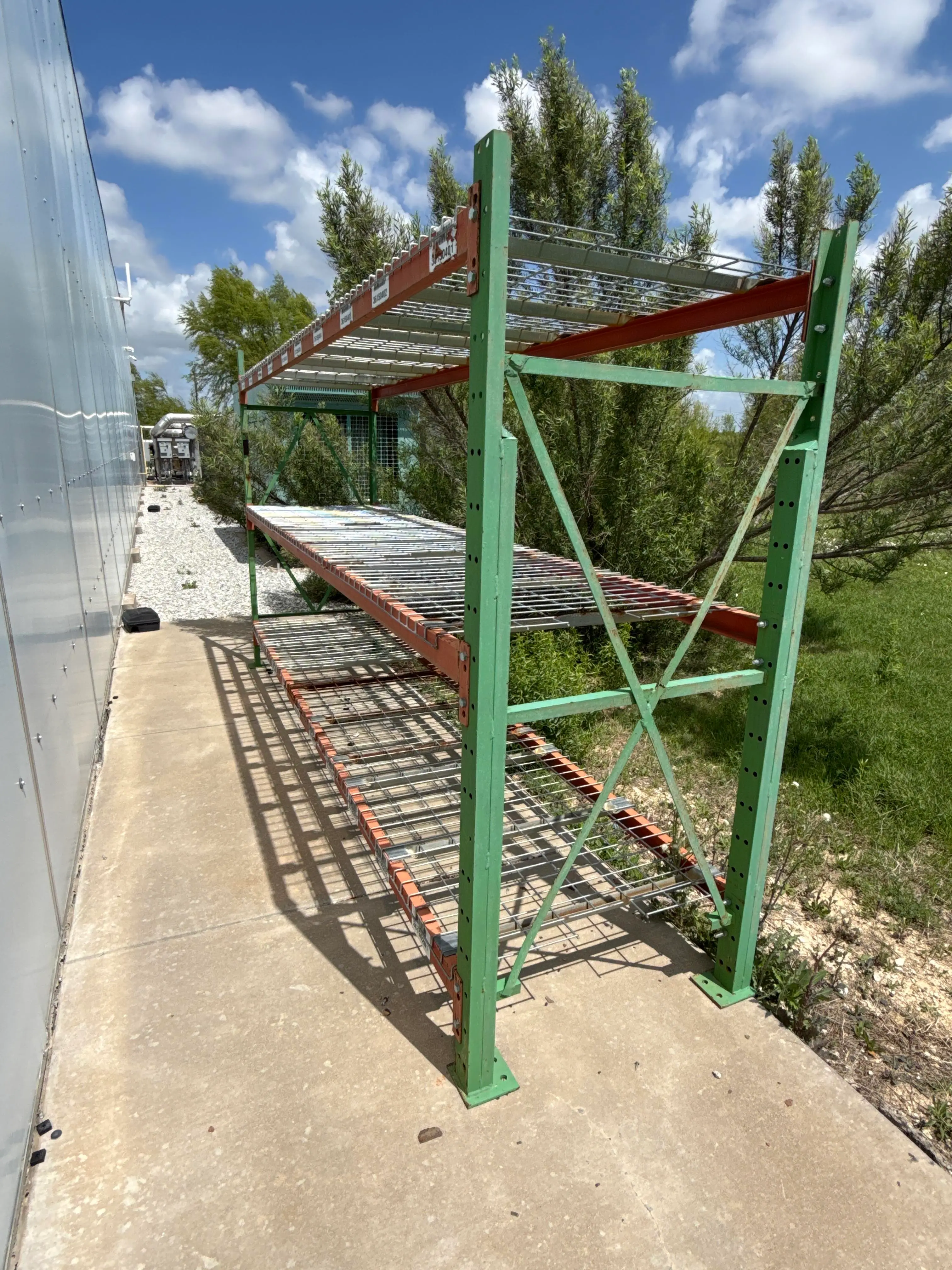 Pallet Racking Section with Wire Decking – 3-Tier Industrial Storage Rack