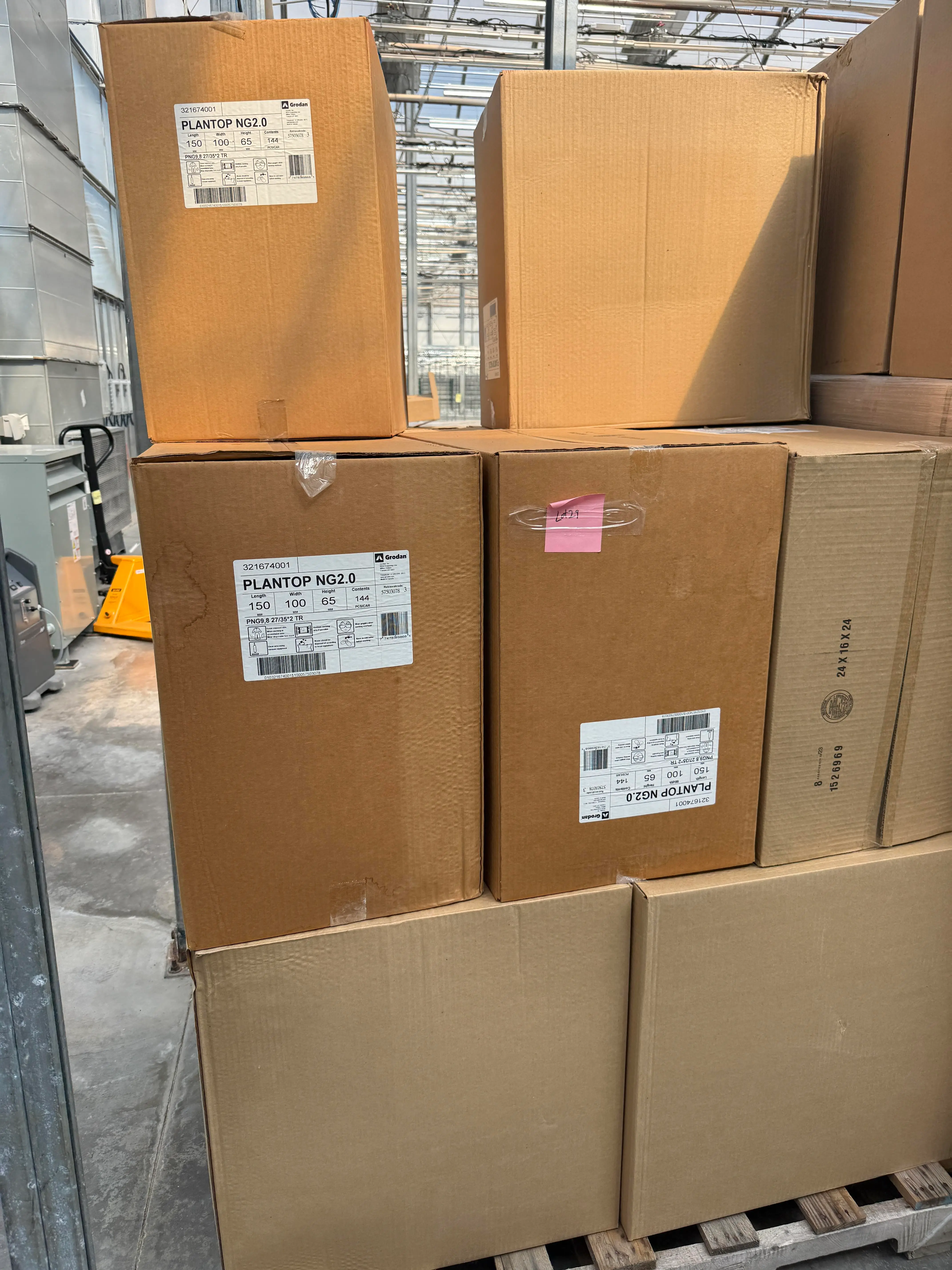 Grodan Plantop NG2.0 Substrate Blocks – 12 Cartons (1,728 Total Blocks)
