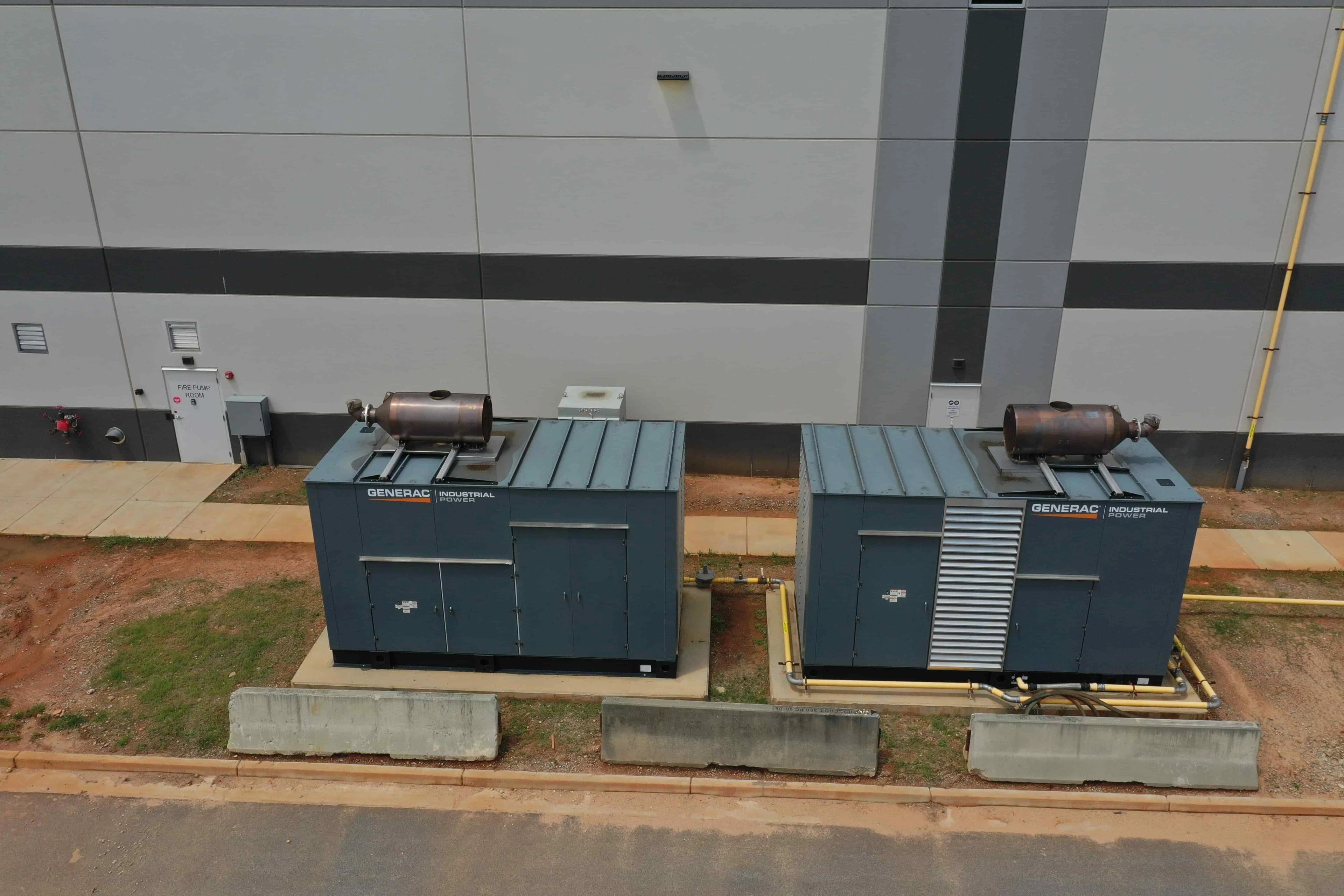 SB4000 (EAST): Generac SG750-Series 750 kW Natural Gas Generator with 33.9 L Industrial Engine