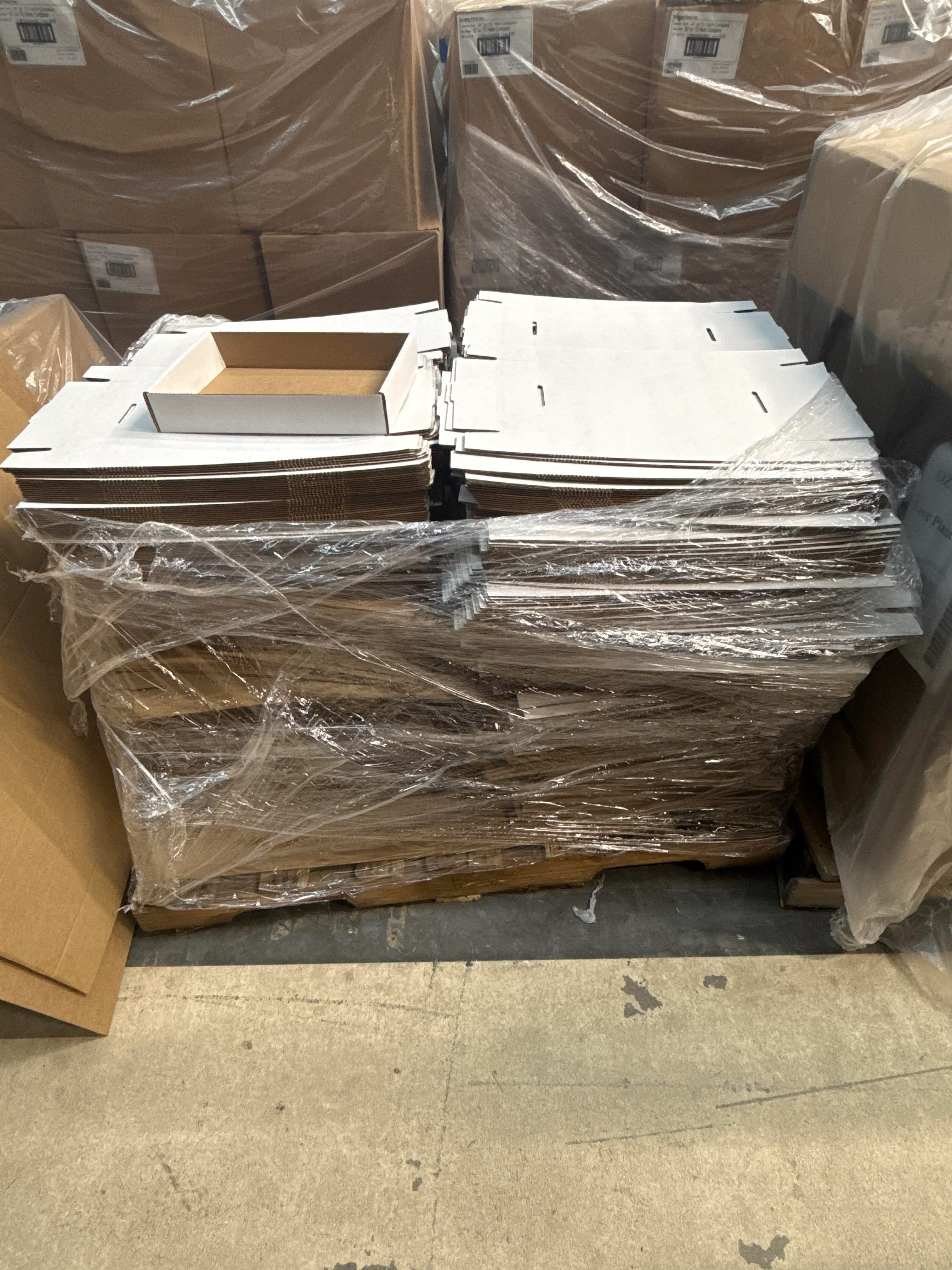 Pallet of Flat Packed Corrugated Display Trays / Produce Shelf Trays – White Kraft Retail Packaging