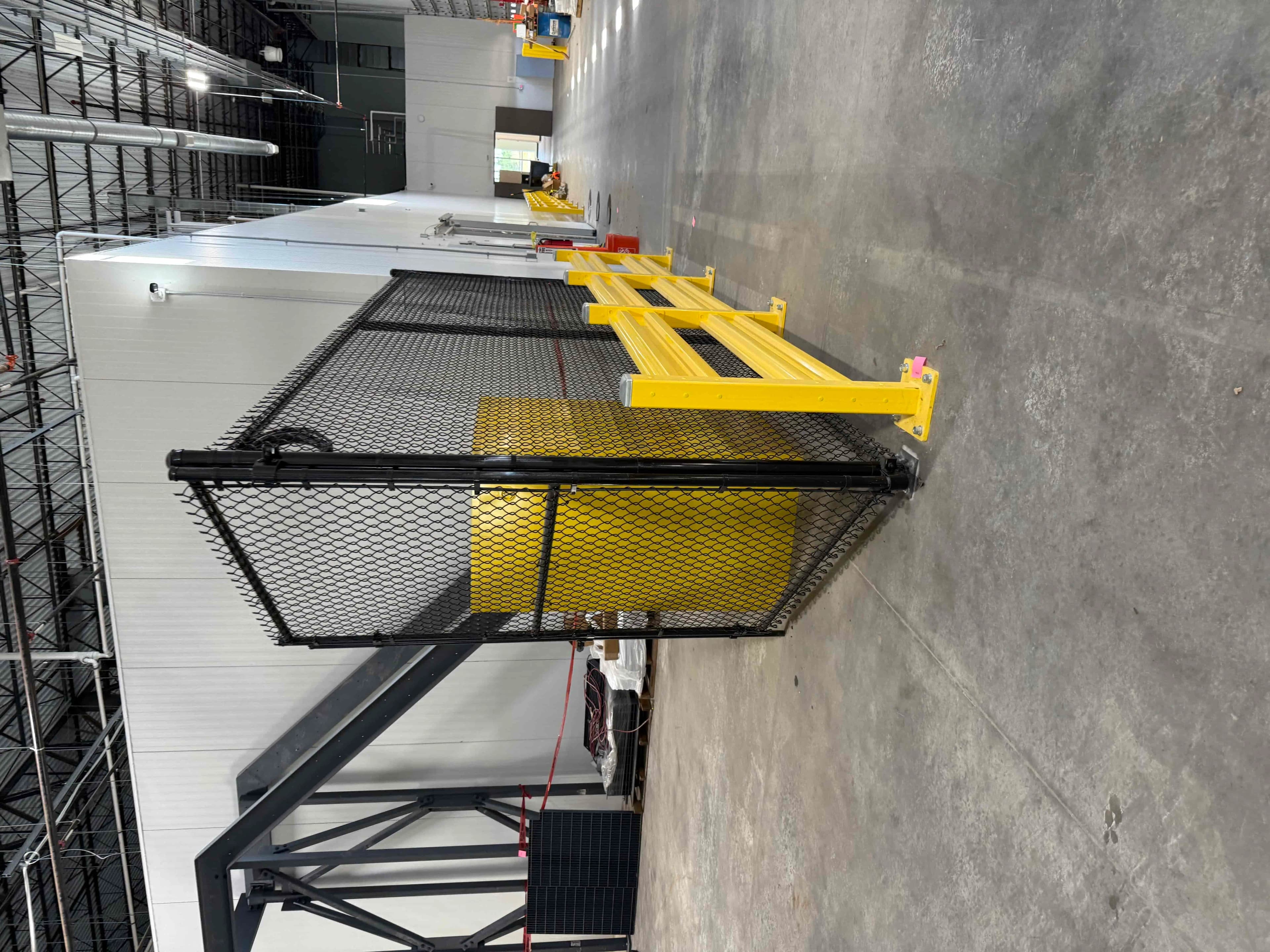 SB101: Industrial Safety Cage with Chain-Link Fencing and Barrier Rails