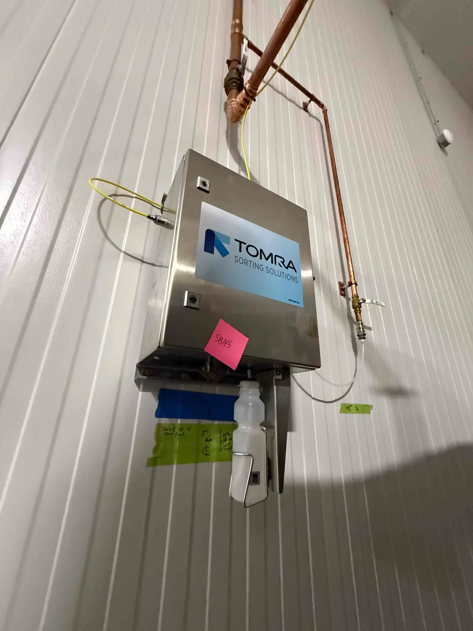 SB145: TOMRA 5B Optical Food Sorting Machine with Conveyor System