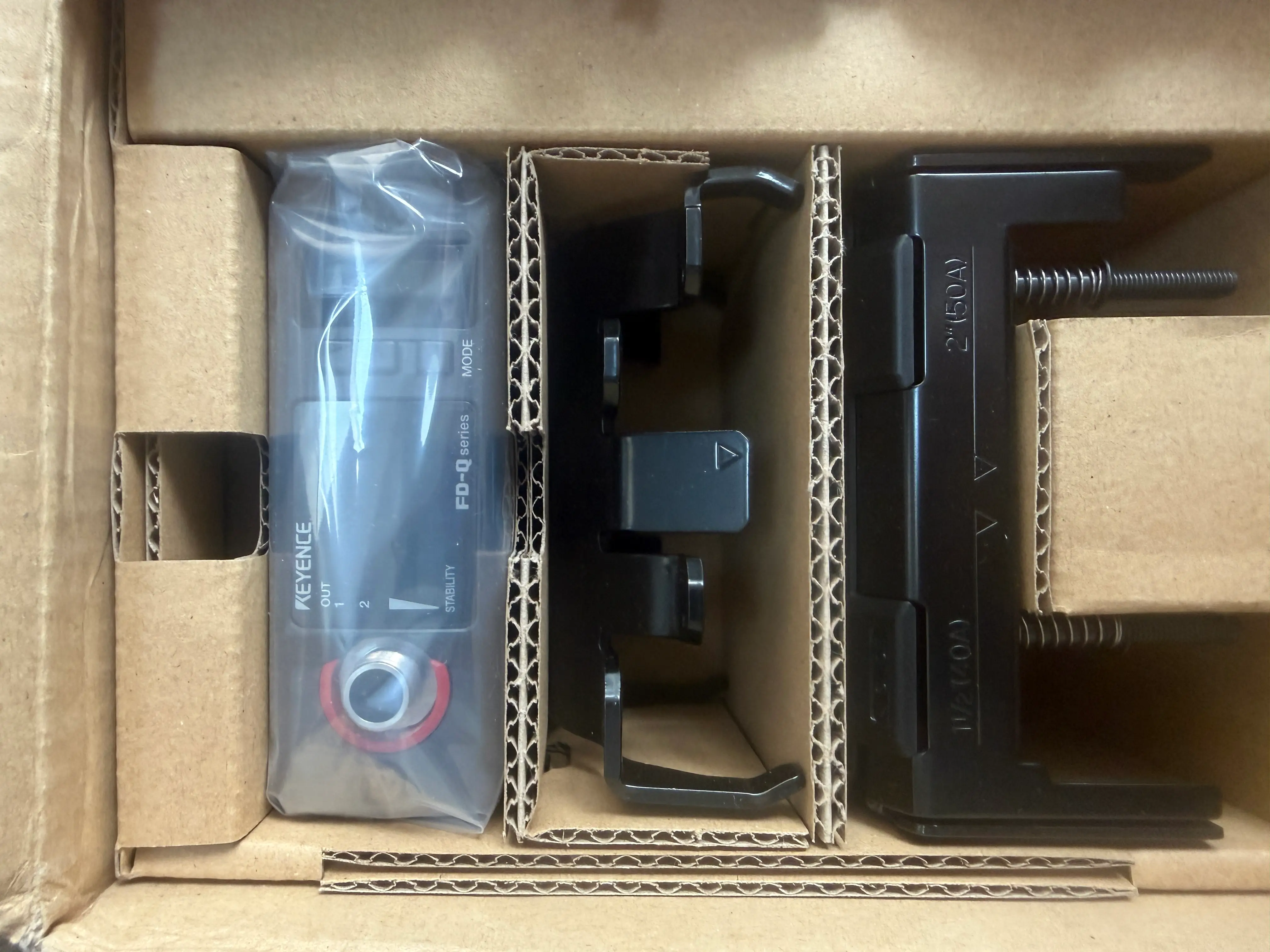 Keyence FD-Q50C Clamp-On Ultrasonic Flow Sensor — 40A/50A Main Unit, New in Box
