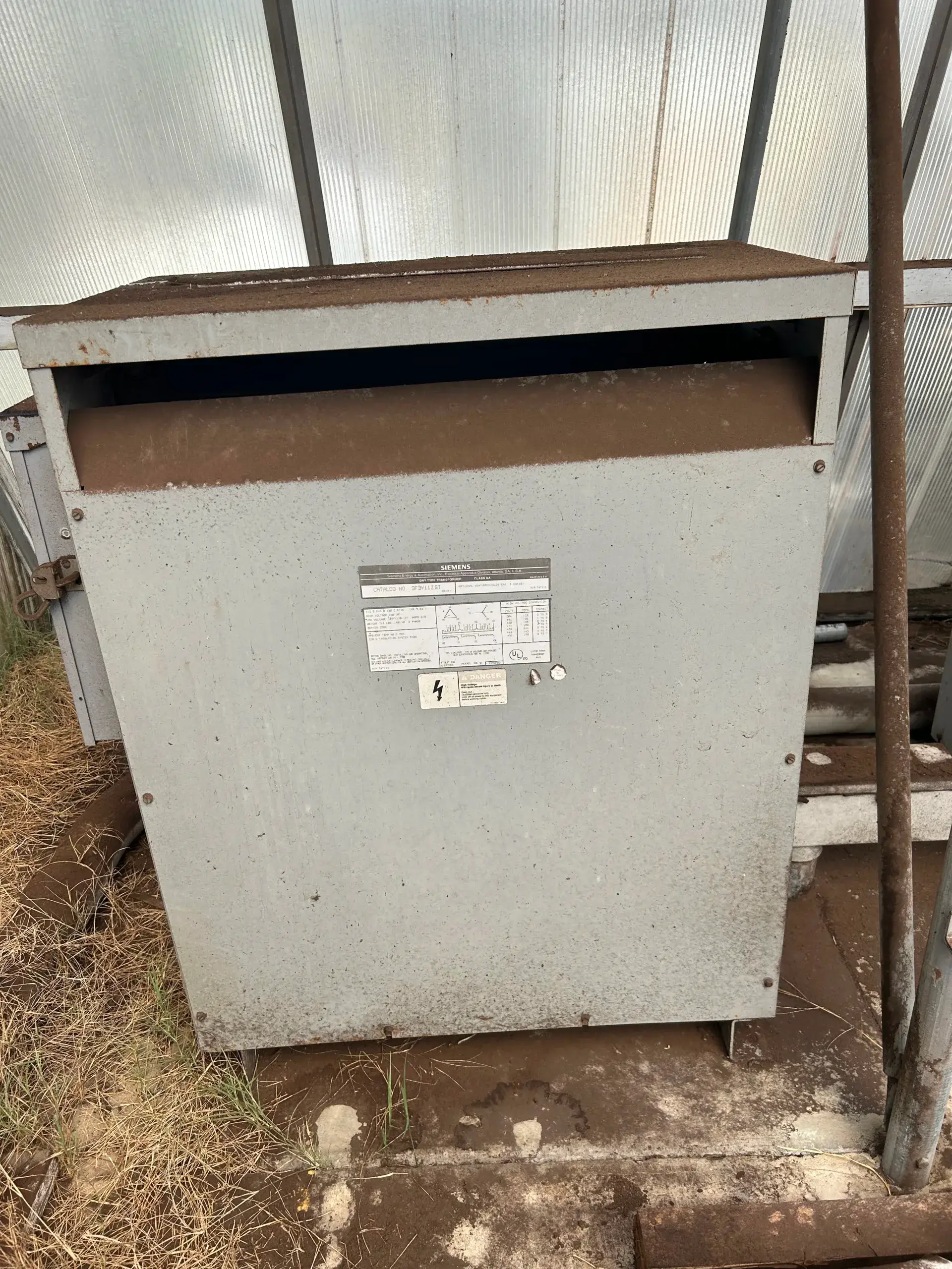 WHITE'S AUCTION LOT 241 - Siemens Transformer 3F3Y112ST, Available in Greenhouse #26