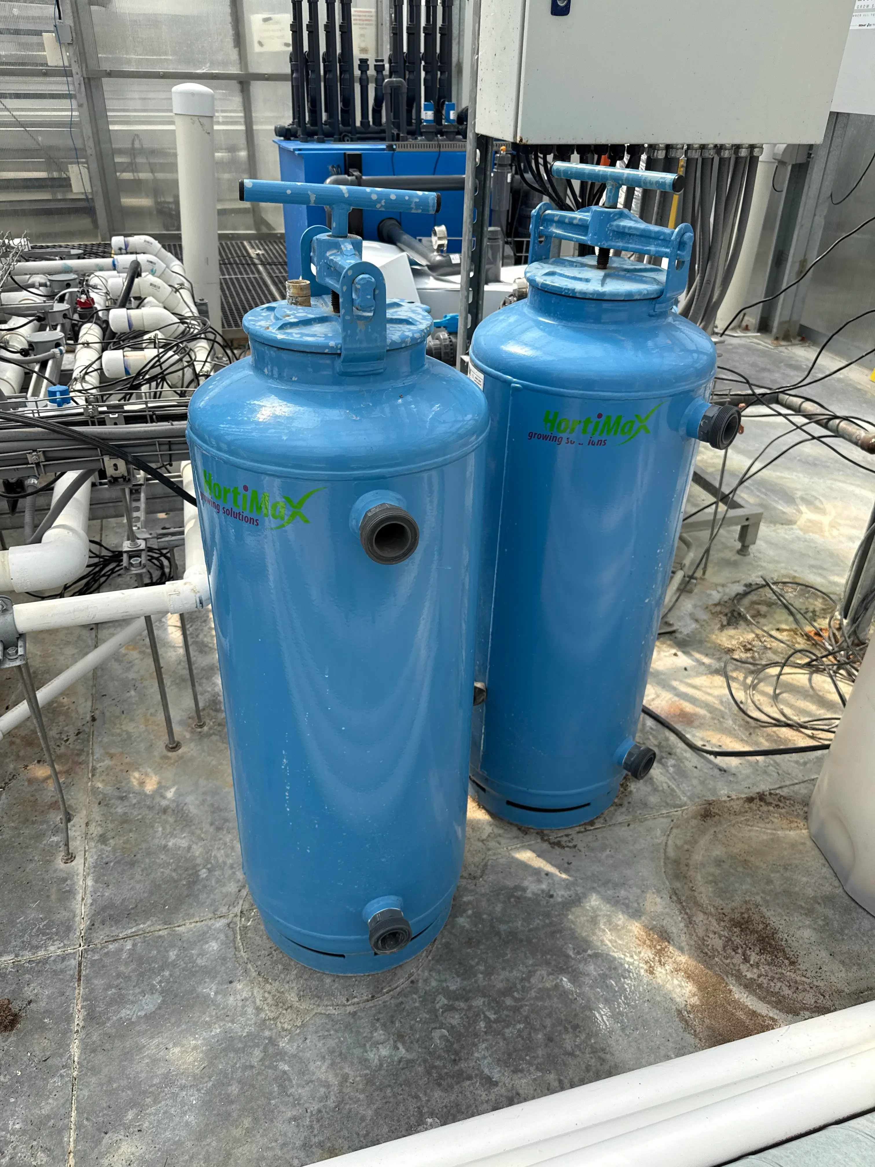 (2) HortiMaX UDI Gravel/Sand Filters Model 41615M-UD2