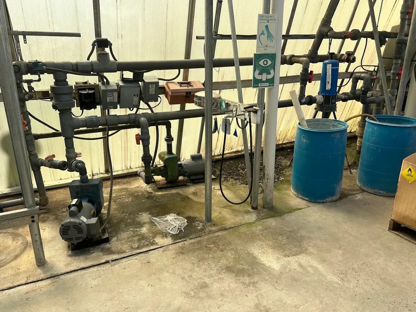 WHITE'S AUCTION LOT 102 - Booster Pump and Fertilizer Station with Baldor Reliance JML1406T Motor and Dosatron Injectors Greenhouse 26