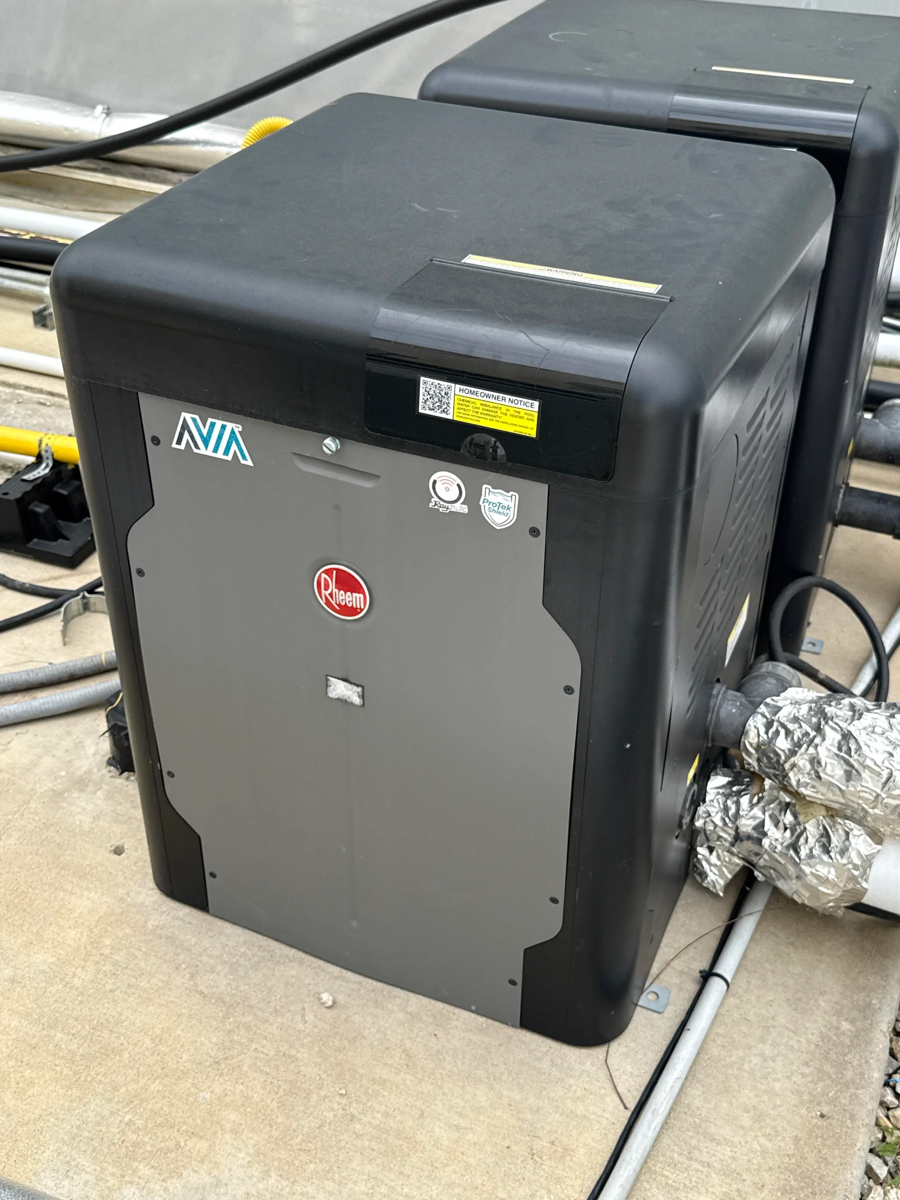 (2) Rheem AVIA Natural Gas Pool Heaters, 399,000 BTU, Model P M404A EN C