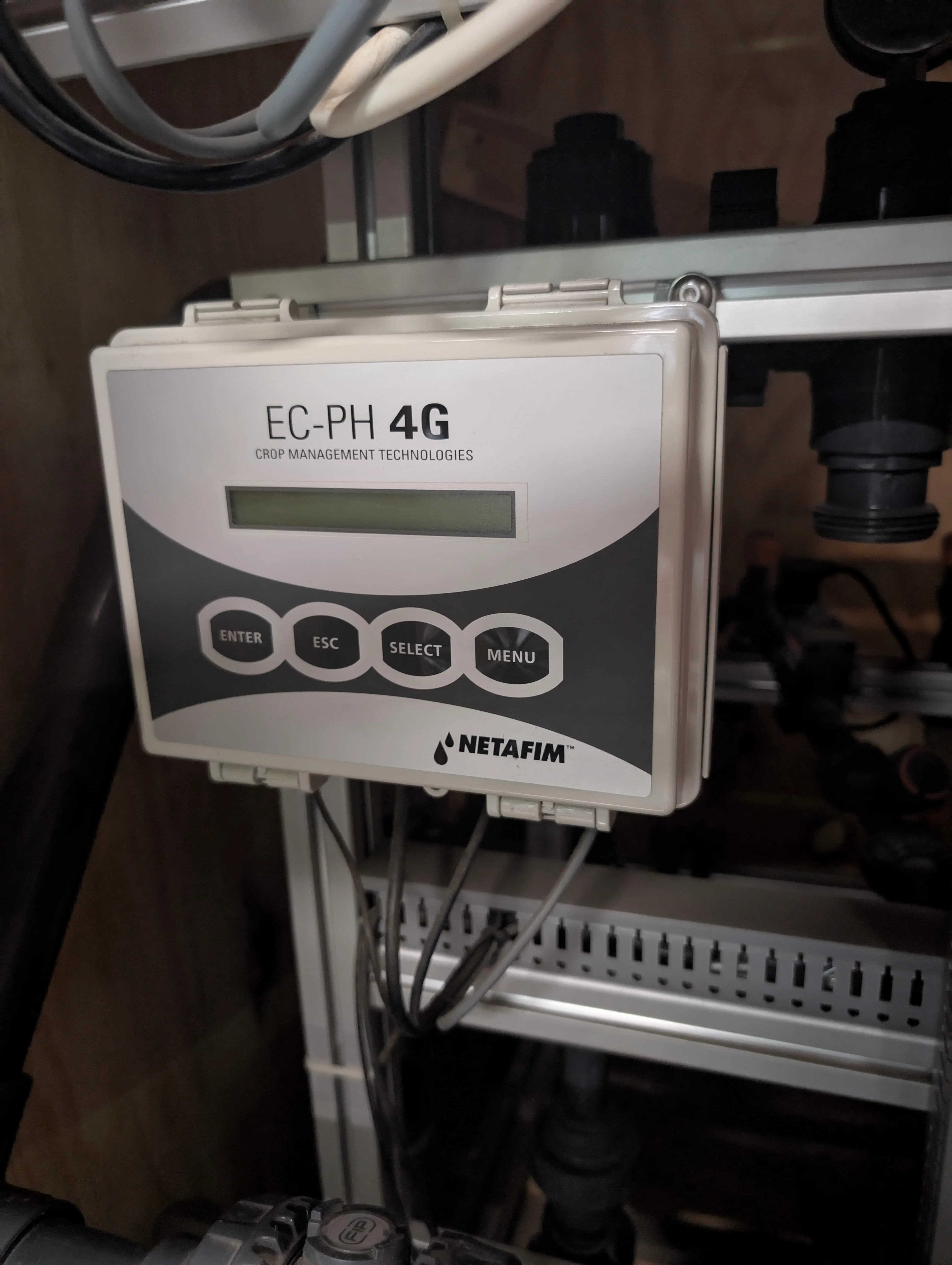 Netafim Fertikit 3GSP NPT Fertigation System with NMC Pro & Air Interface