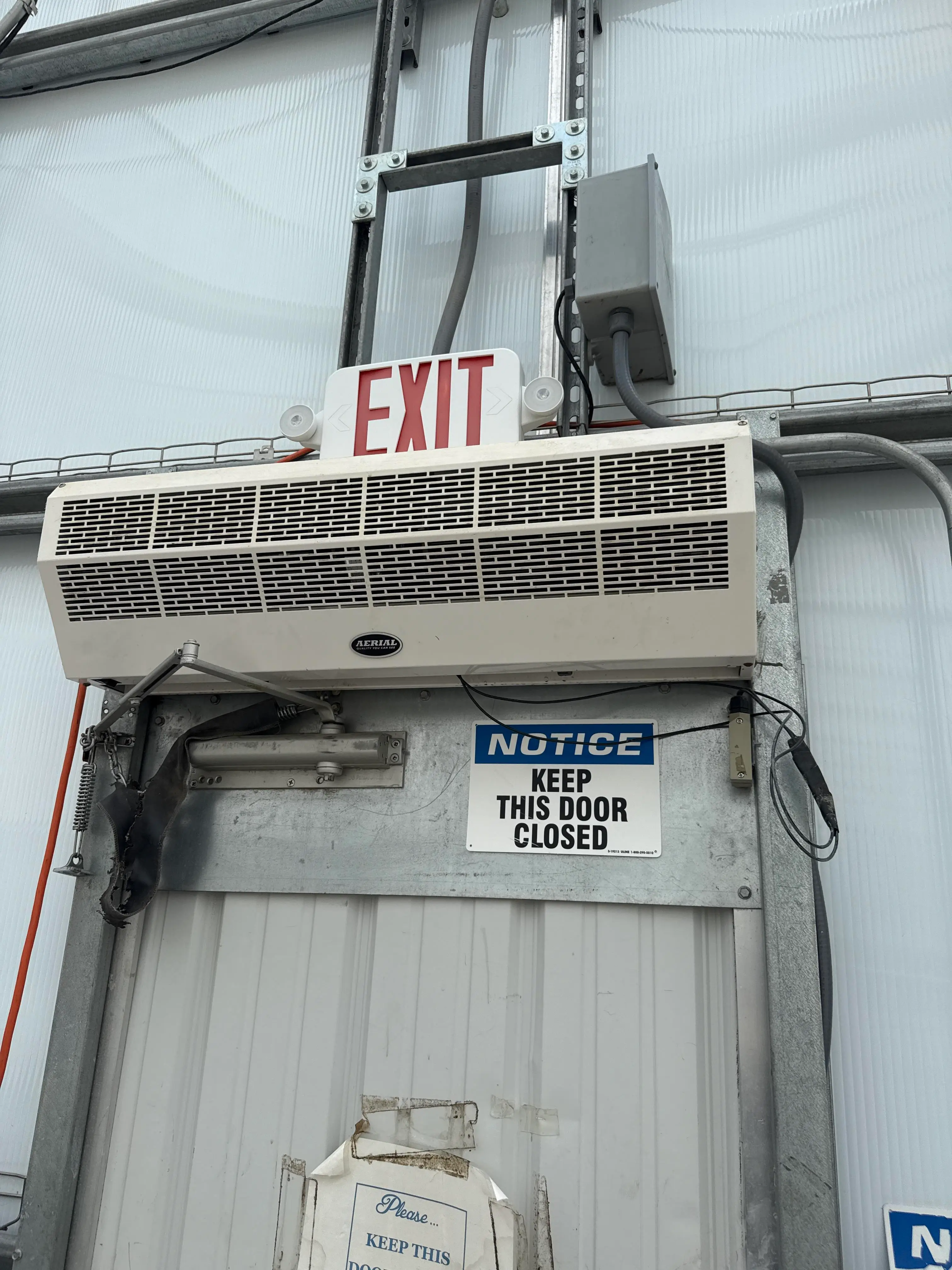 Aerial 36"" Commercial Air Curtain Over Door Unit (120V)