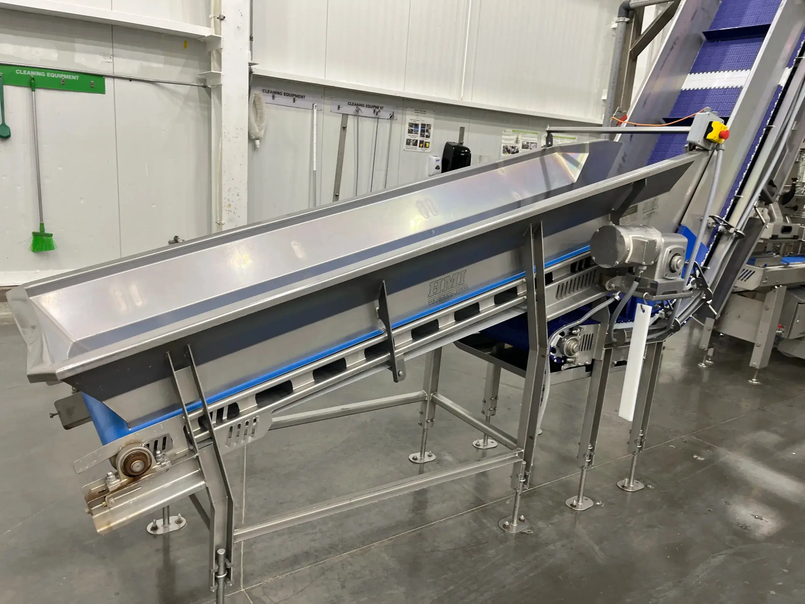 AEROFARMS LOT 24 - Heinzen Dump Belt for Food Processing