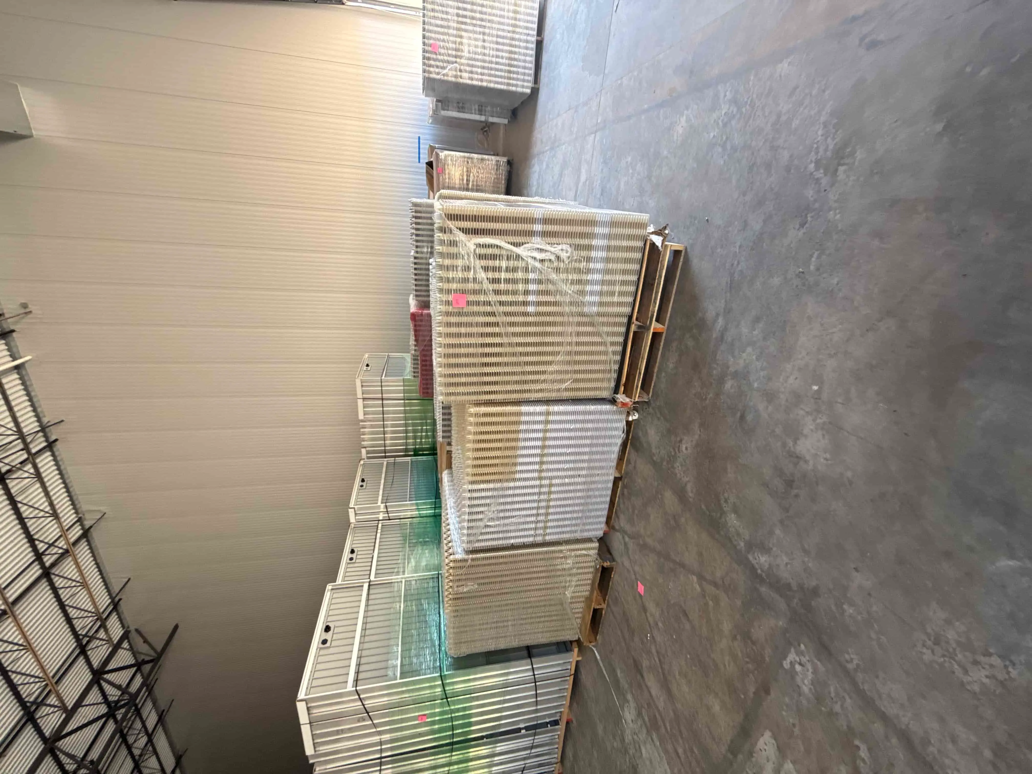 SB479: 10 Pallets of Xometry Rotationally Symmetric 9×9 Rafts with Integrated Plug Guards – Approximately 2,500 Units (New Cost $3.50 Each – Total Value $8,750)