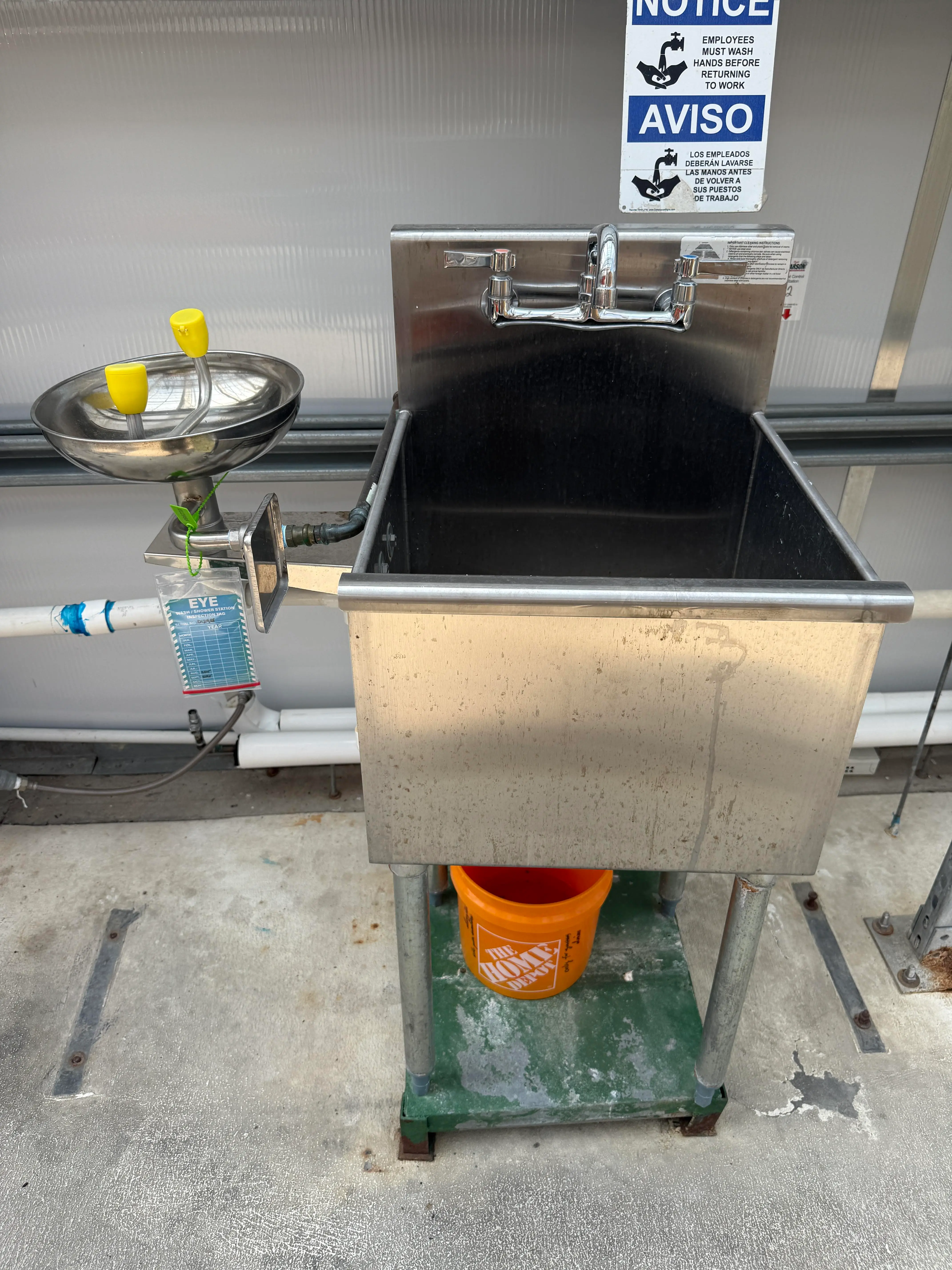 Advance Tabco Stainless Steel Utility Sink w/ Eyewash Station – Commercial Wash Station