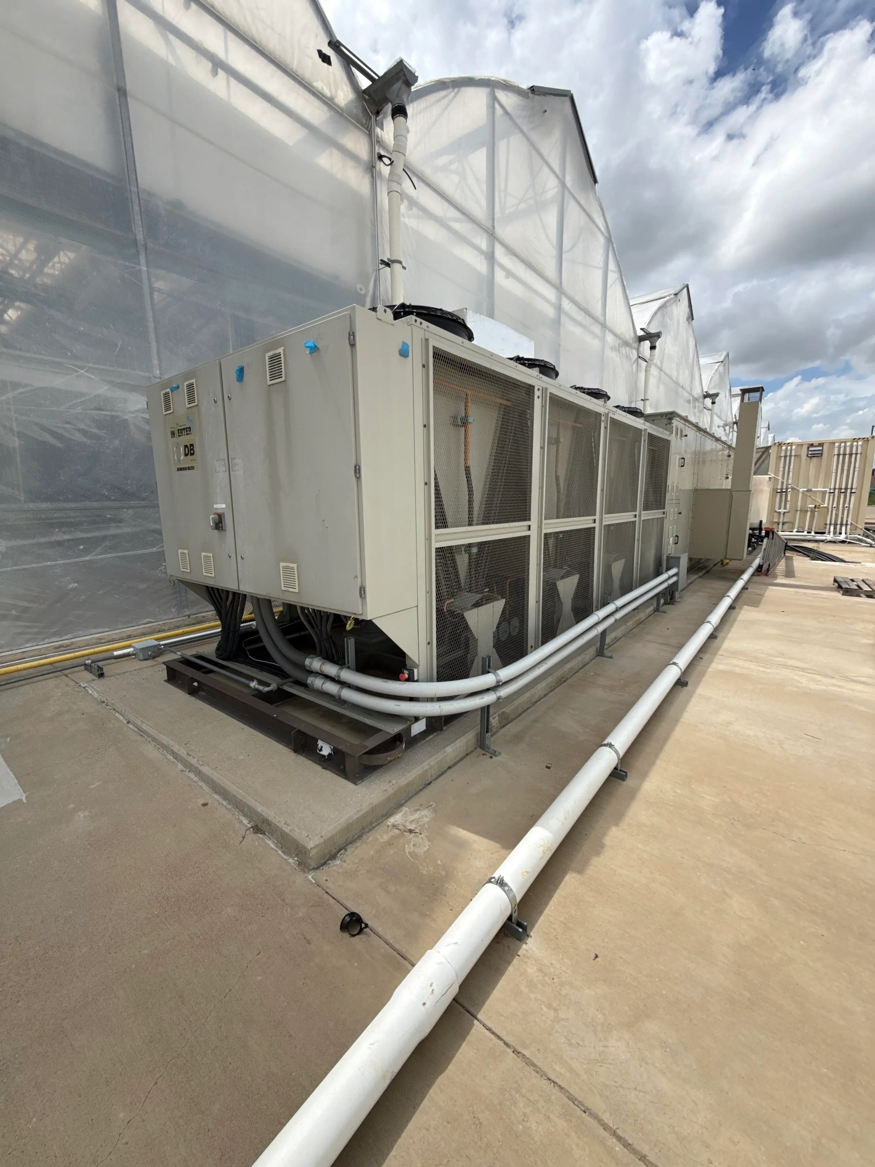 Dunham Bush ACPSJ130 Falcon Series Rooftop HVAC Unit, 130 Ton, 480V, R410A, Natural Gas Heat