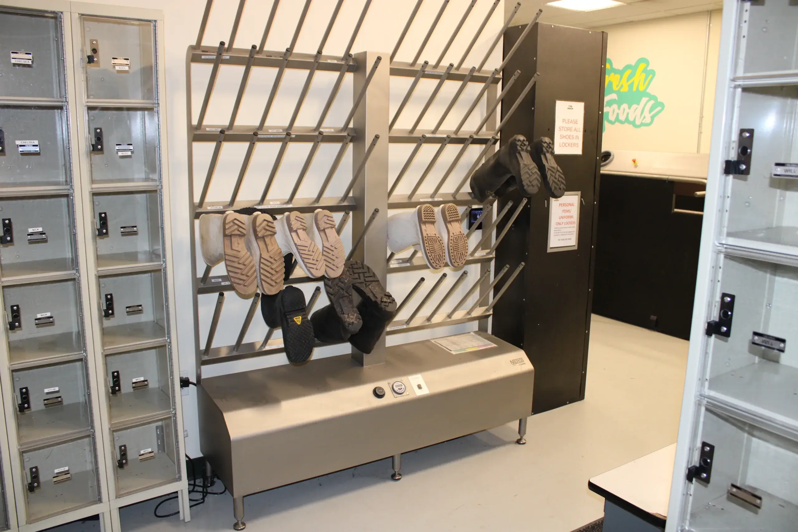 FIFTH SEASON AUCTION LOT 2 - Nieros Boot drying 2 speed rack