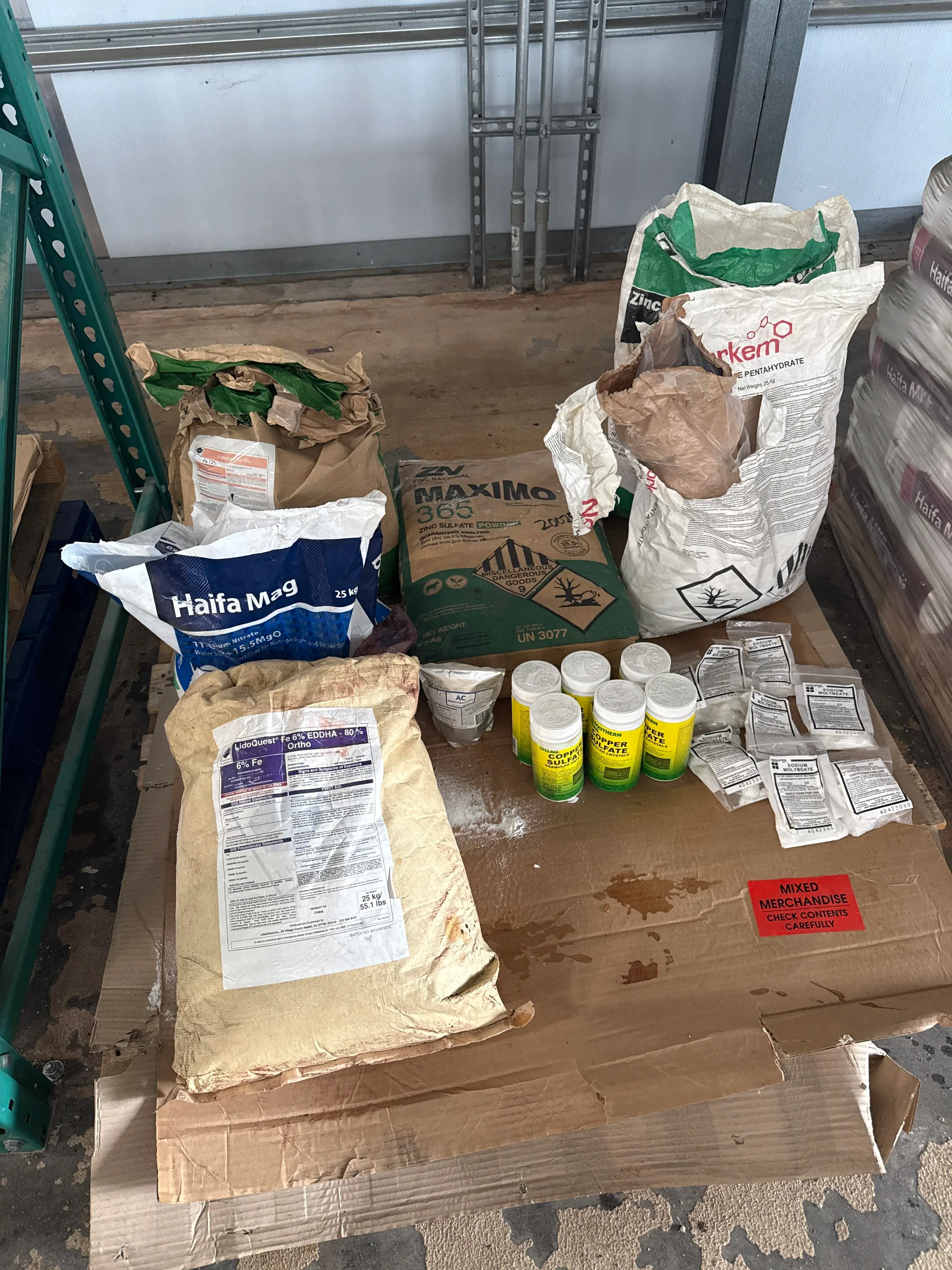 Specialty Fertilizers Including Copper Sulfate, Zinc Sulfate, Iron Chelate, and Magnesium Sulfate