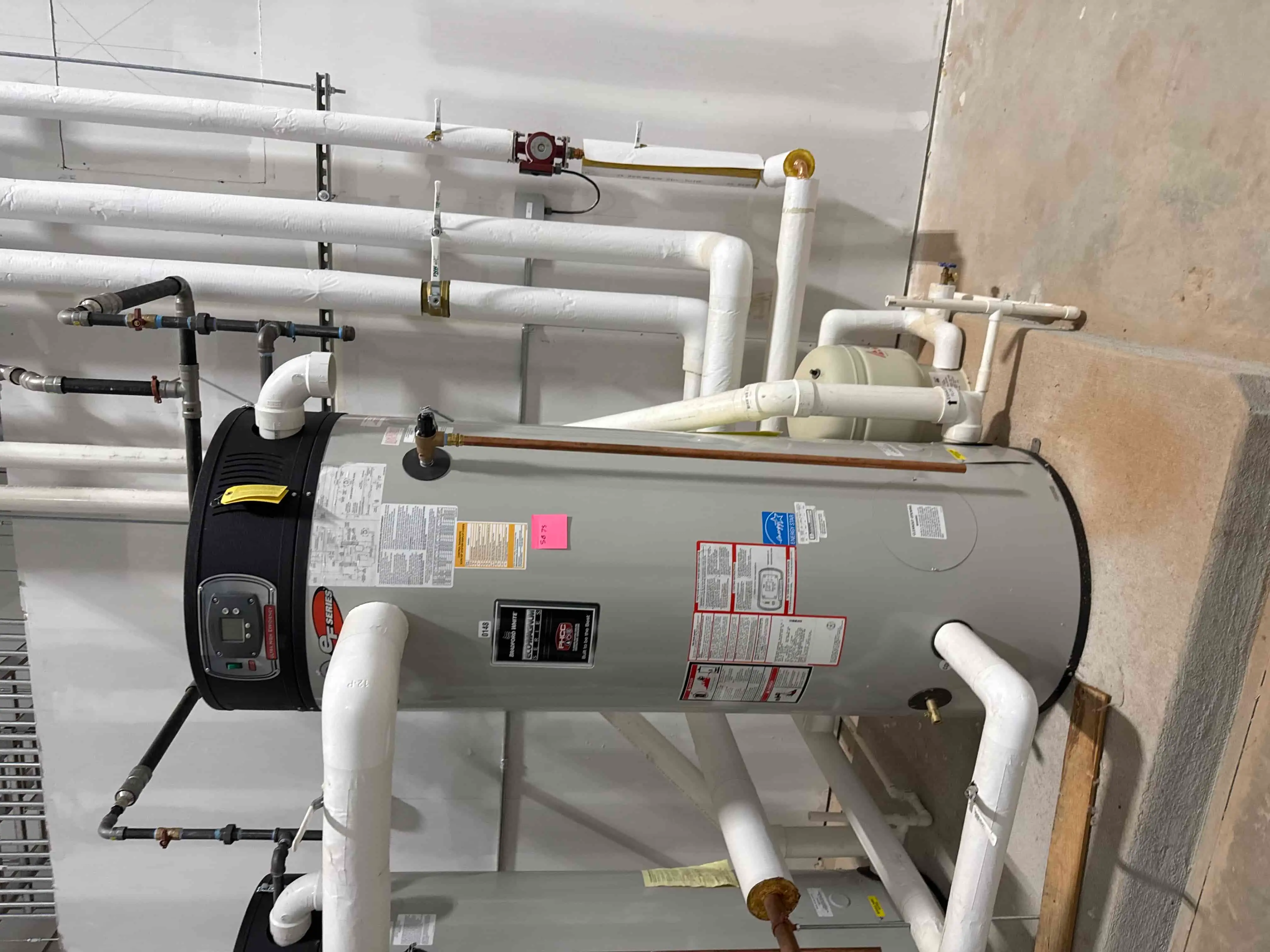 Bradford White Eco-Magnum Series EF Commercial Gas Water Heater, Energy Saver Model, High Efficiency, Natural Gas, 100 Gallon