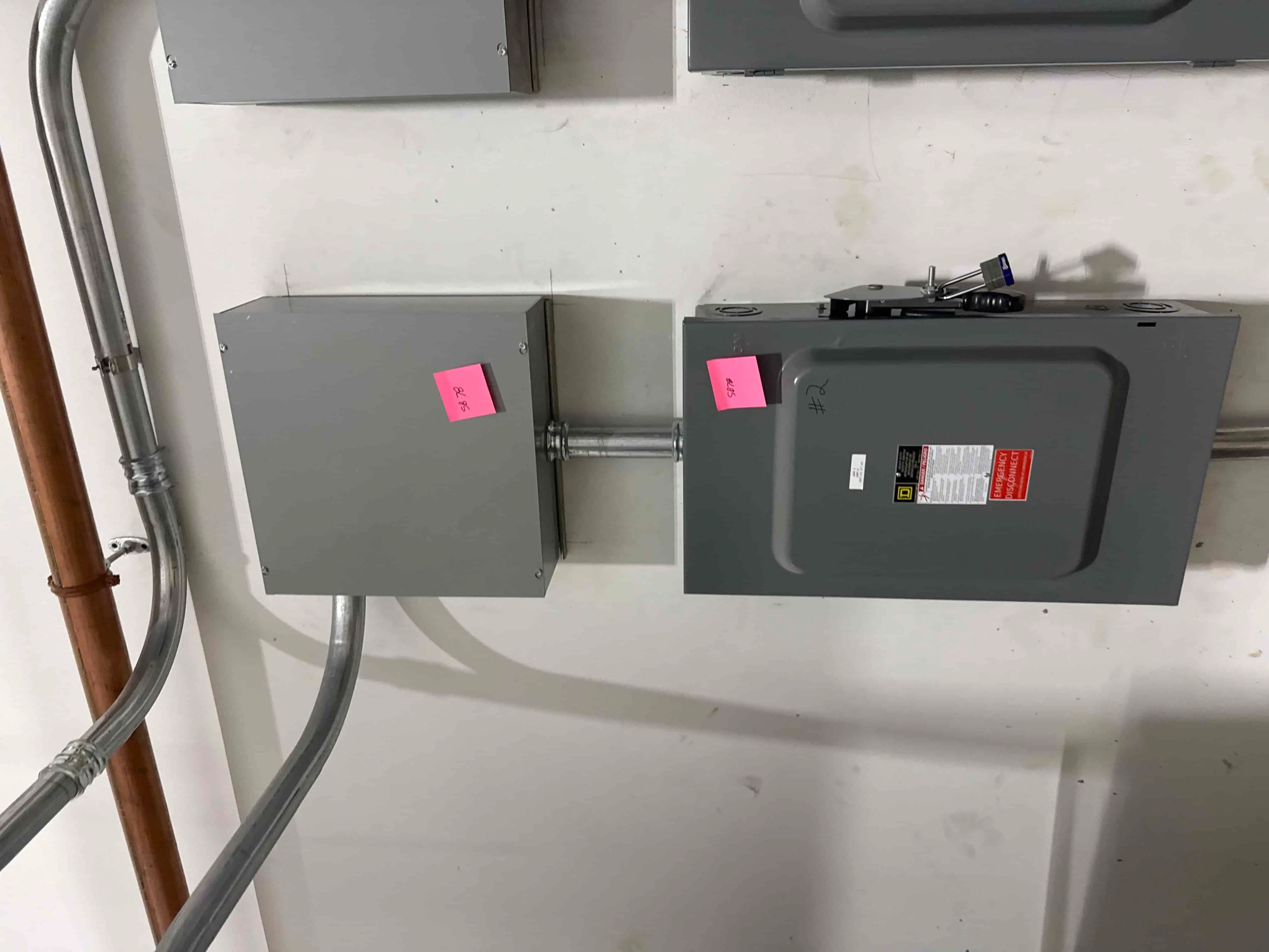 SB78: Atlas Copco GA55VSD+FF Variable Speed Drive Rotary Screw Air Compressor with Integrated Dryer, 75 HP, 480 V 3-Phase – Includes Electrical Disconnect and Control Cabinet