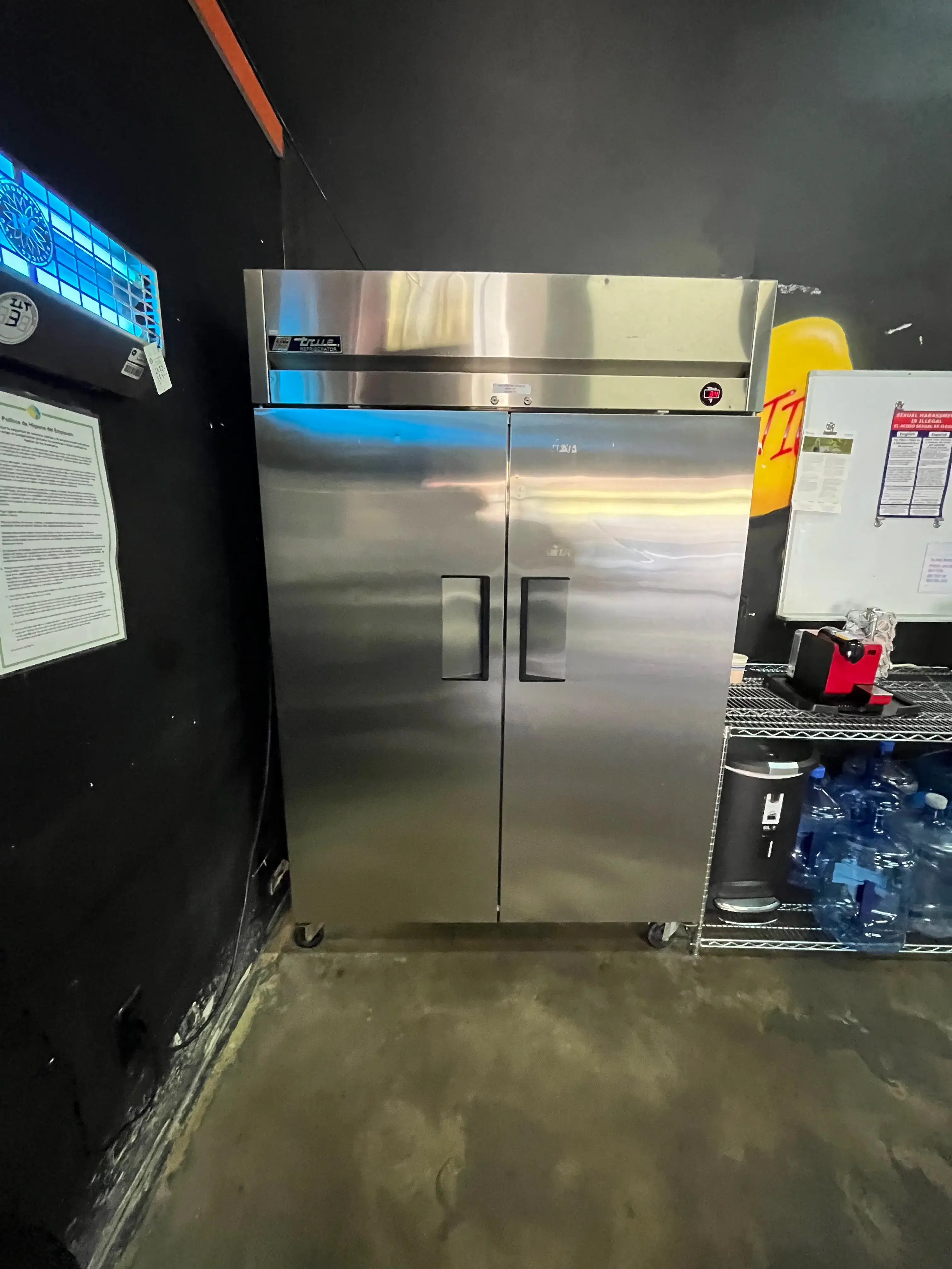 AEROFARMS LOT 18 - Reliable Cooling Excellence: True Refrigeration TM-52 Top Mount Solid Door Refrigerator