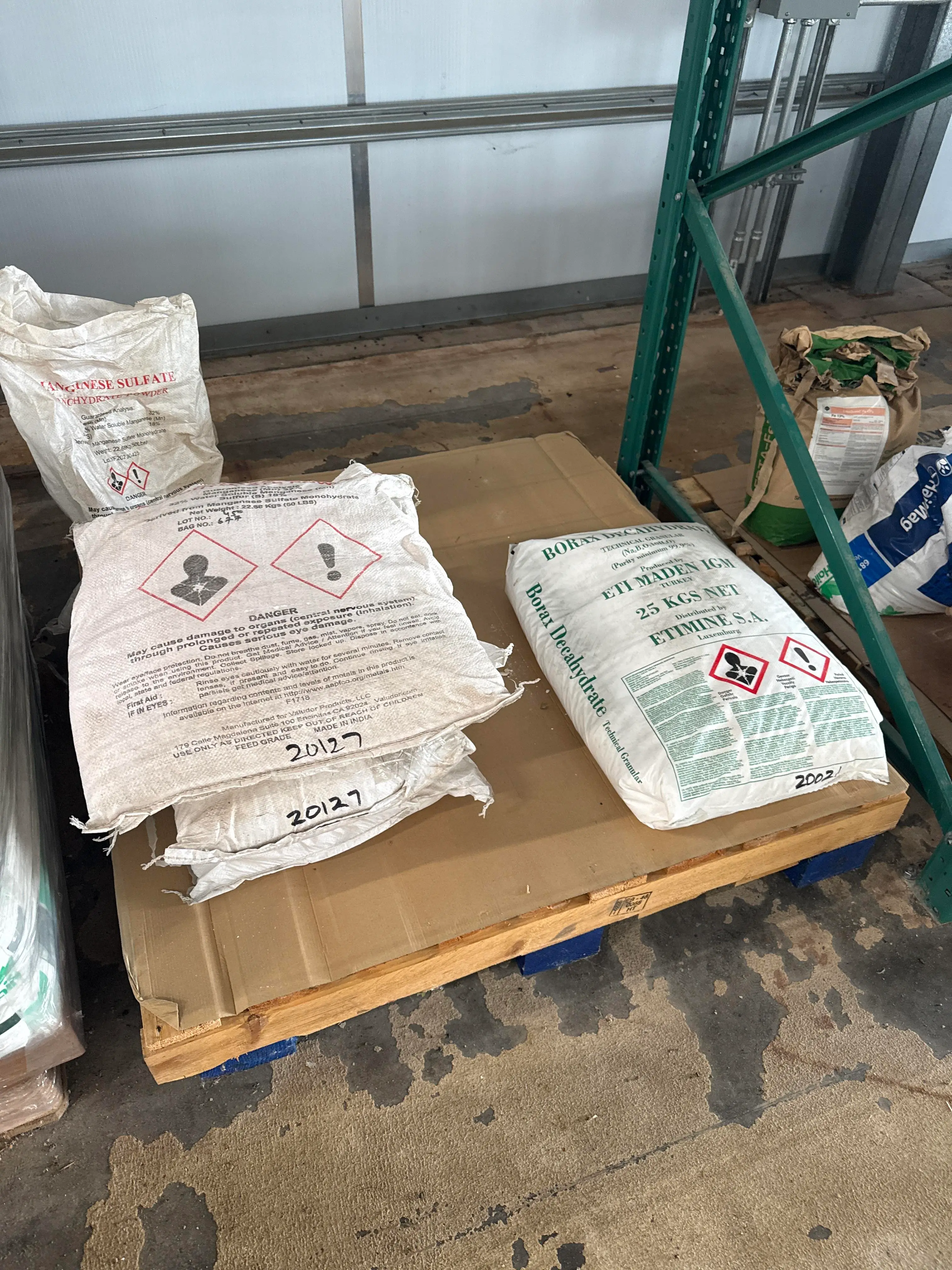 Mixed Pallet of Agricultural Chemicals Including Borax Decahydrate and Manganese Sulfate
