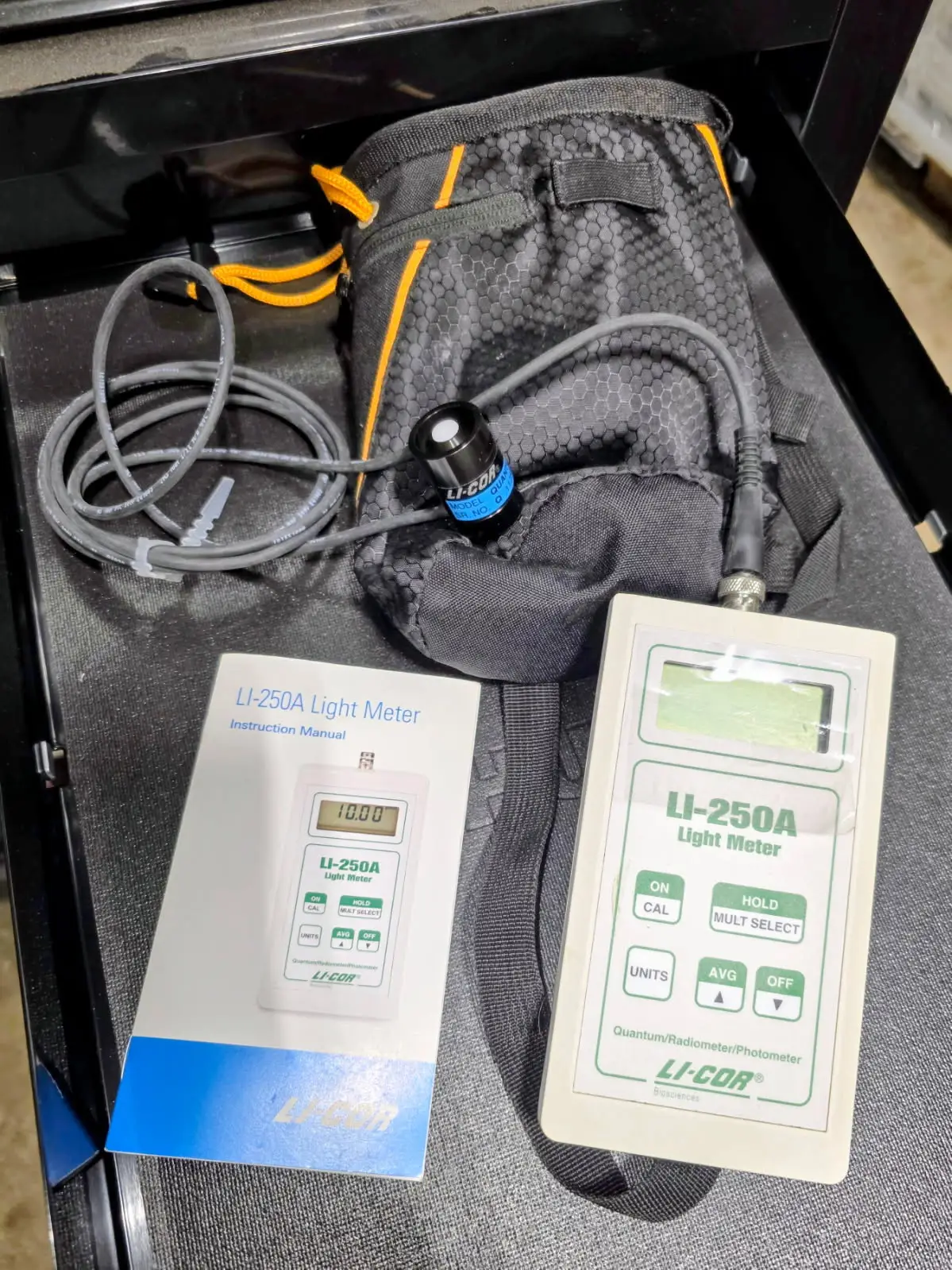 LI-COR LI-250A Light Meter with LI-190 Quantum PAR Sensor, Carrying Case, and Manual