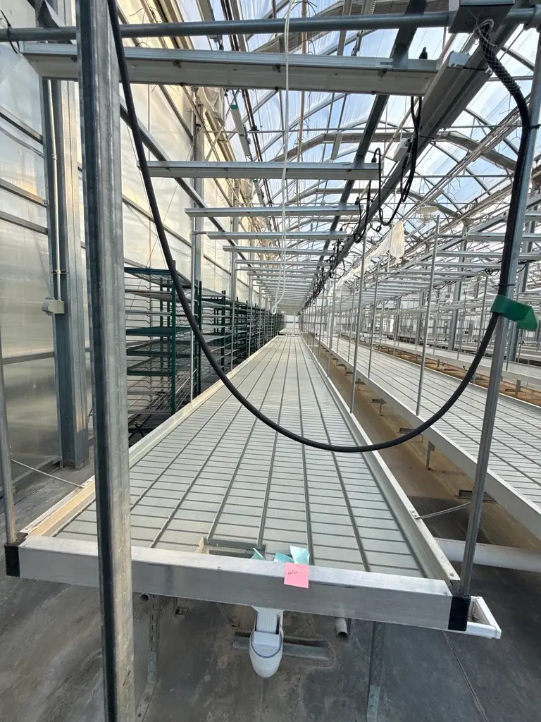 (10) Next Gen Rolling Benches + GE ML300 LEDs (~350) & Drivers (~70) 2,975 SF