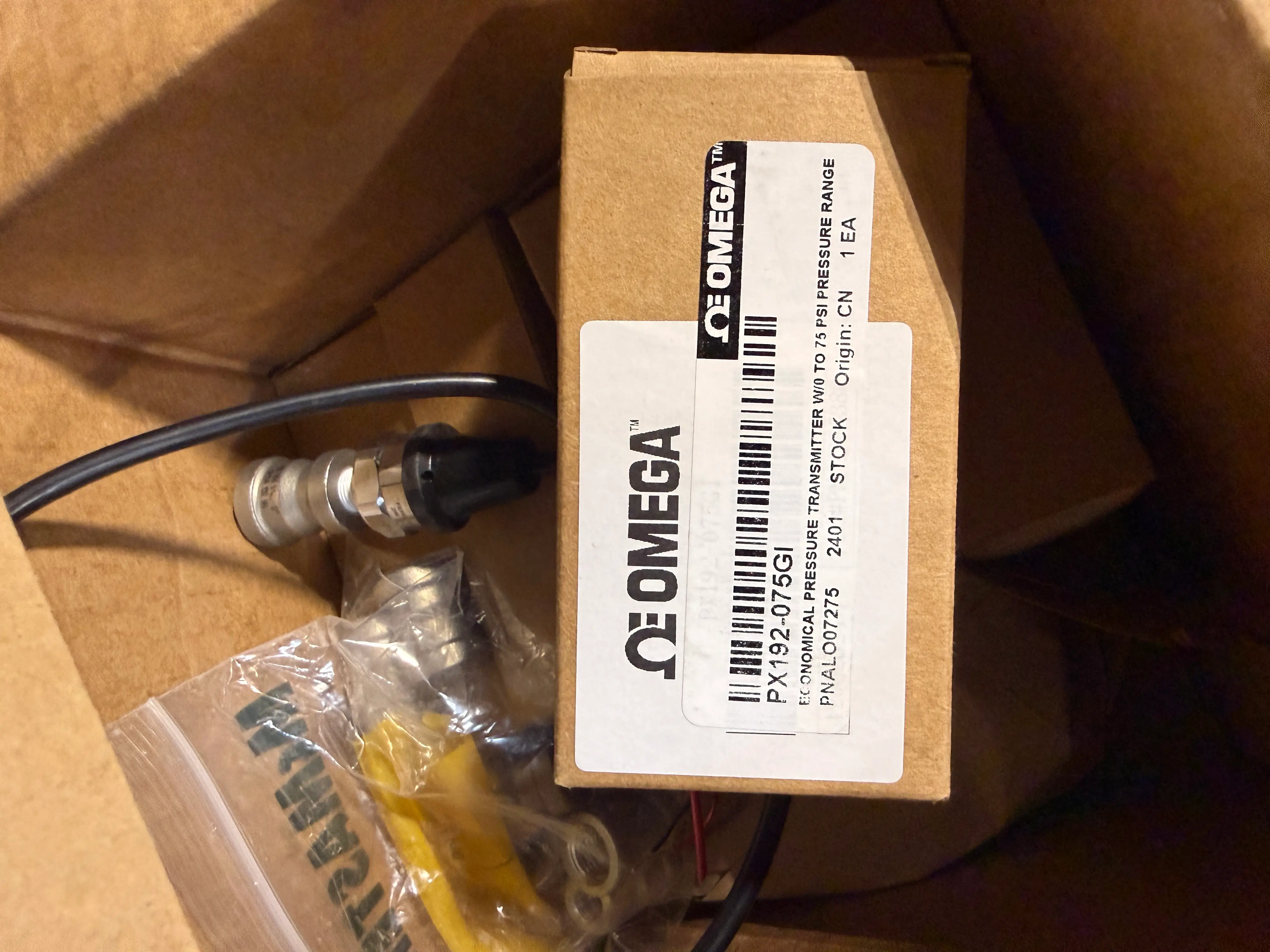 Omega PX192-075GI Pressure Transmitter (0-75 PSI, 4-20mA) - New in Box