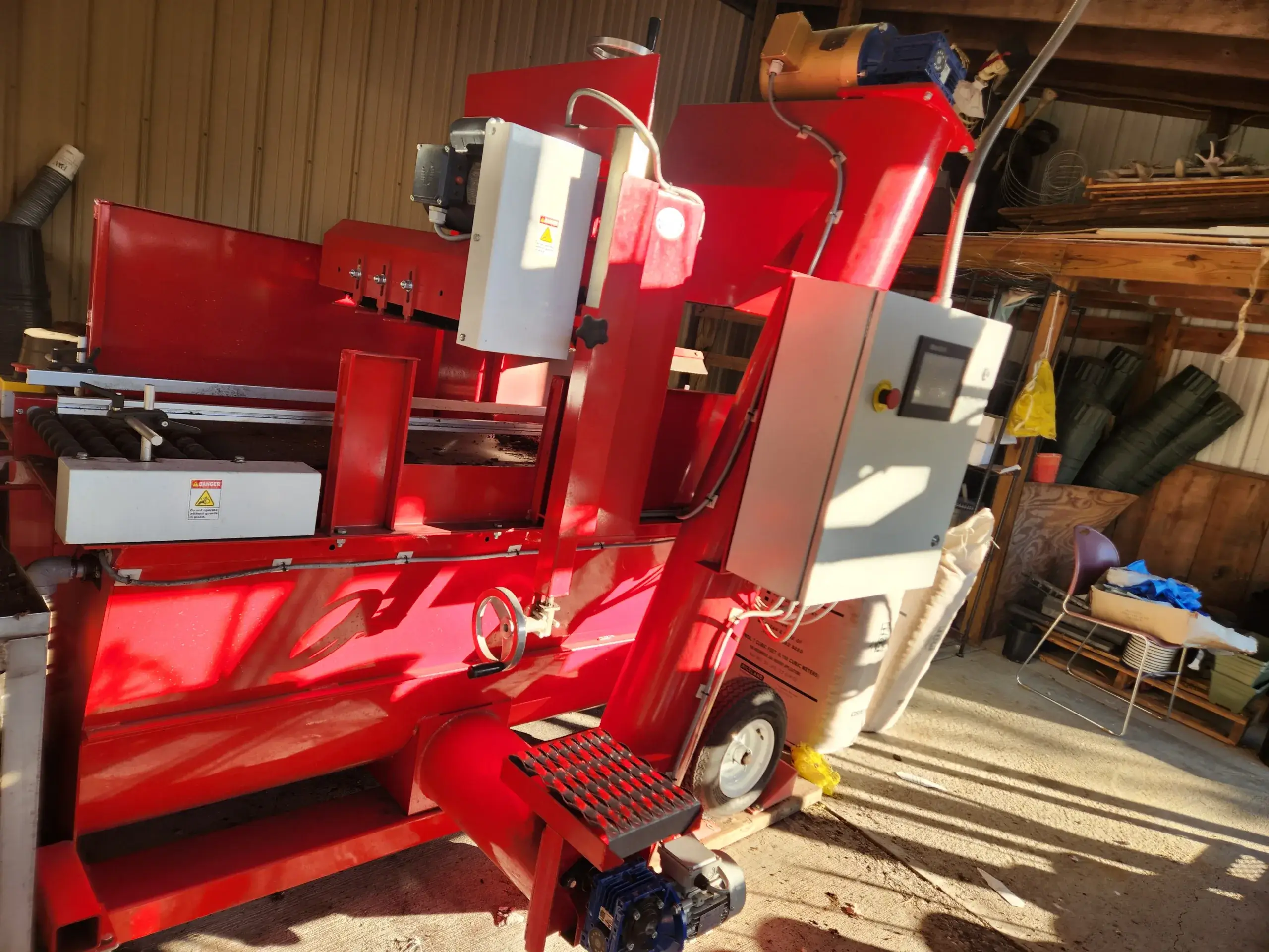 Pack Manufacturing's High-Efficiency PMC 10919 PM20 Potting Machine (Near Louisville, Kentucky)