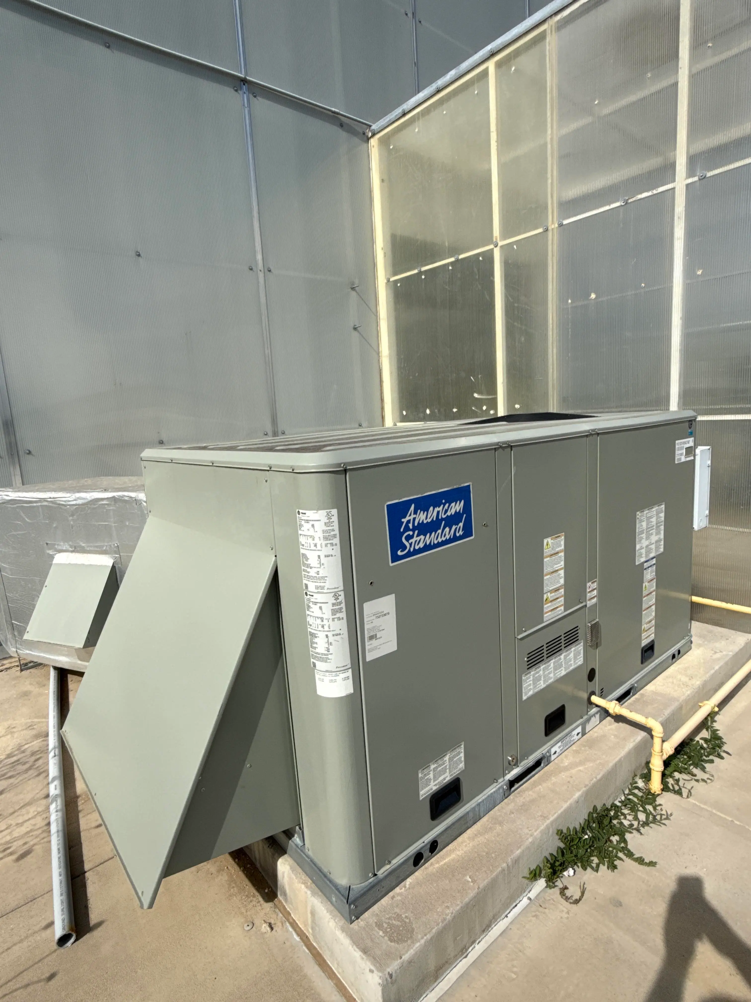 Trane Precedent 8.5 Ton Gas Pack Rooftop HVAC Unit, 460V 3 Phase, 2022