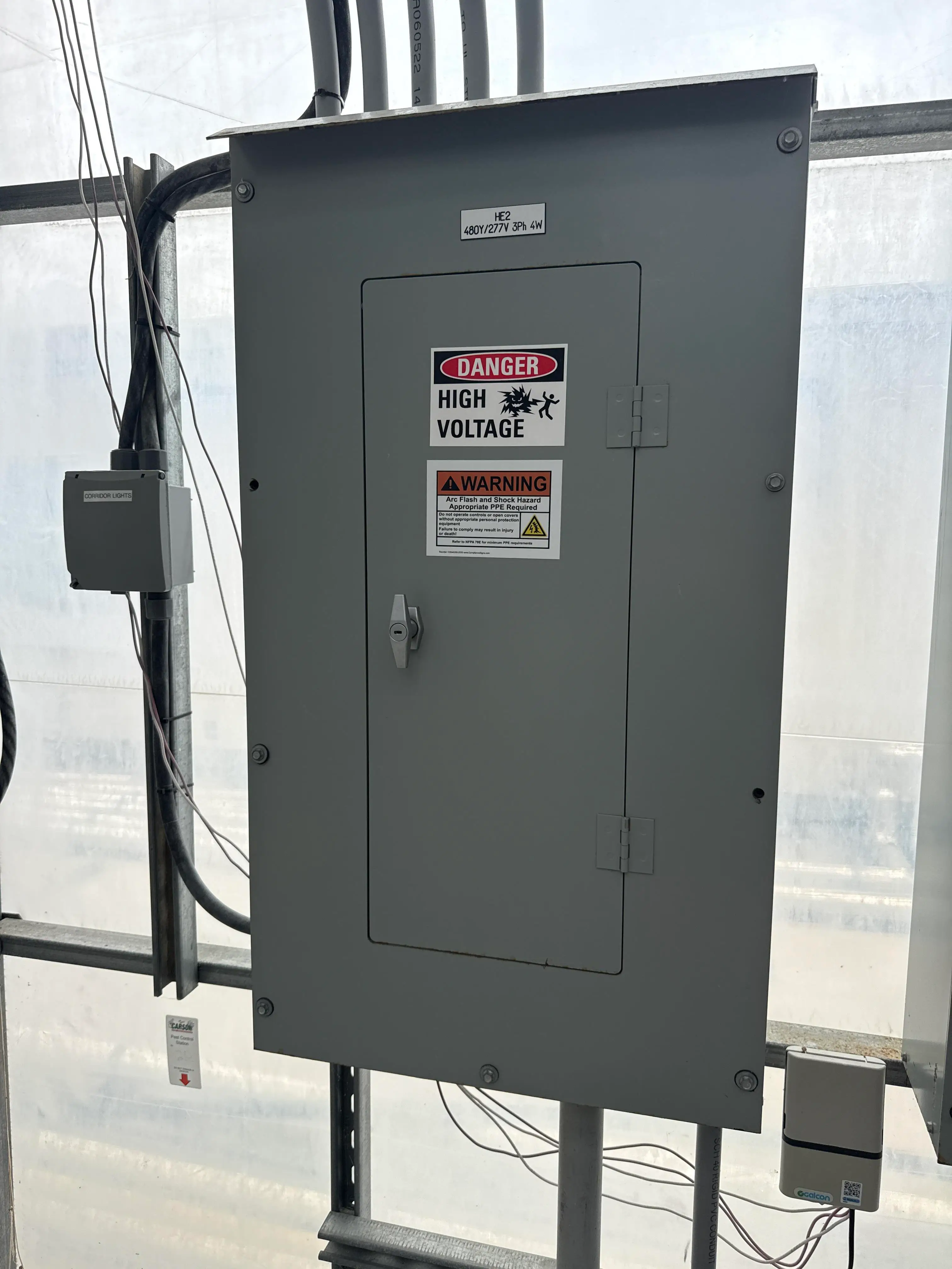 Eaton HE2 480Y/277V 3PH 4W Electrical Distribution Panel Enclosure