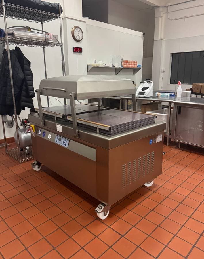 Multivac C500 Commercial Dual-Chamber Vacuum Packaging Machine