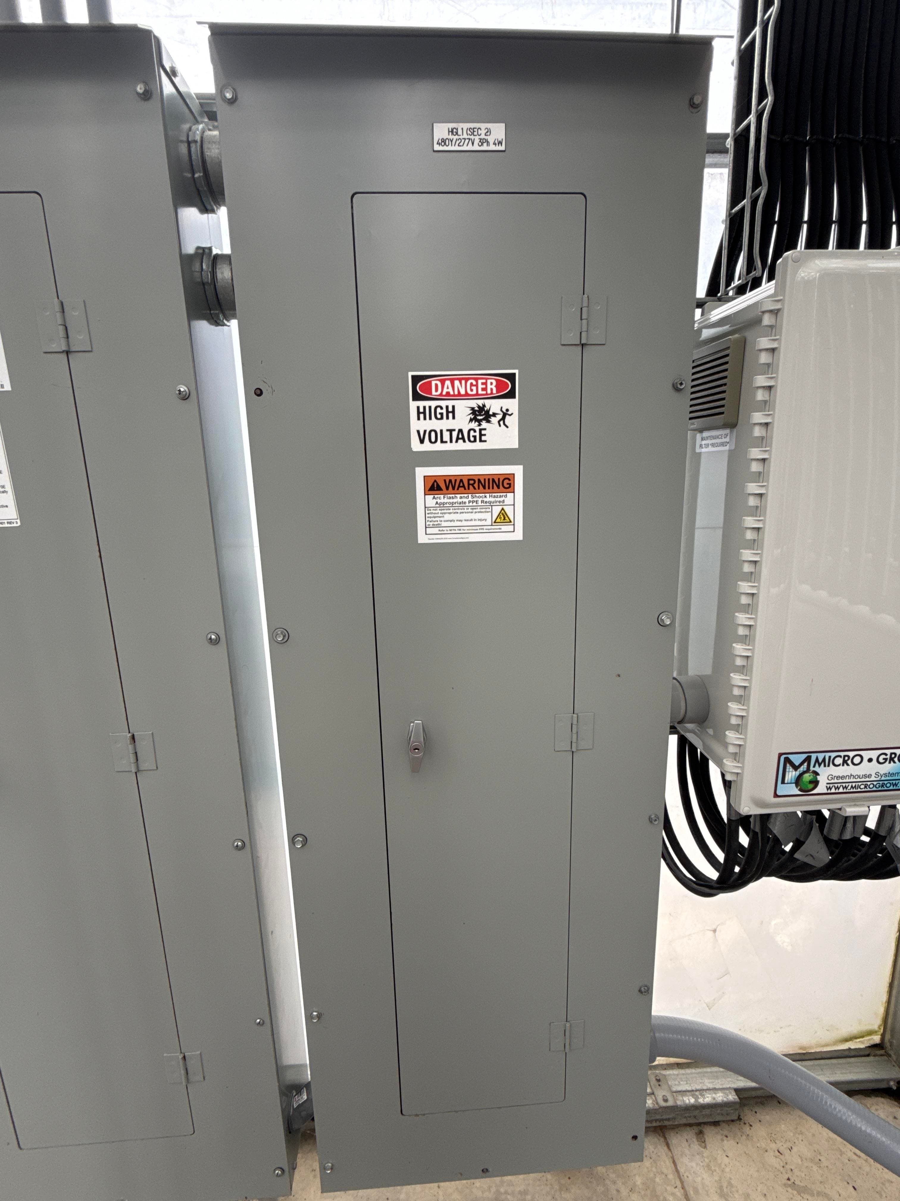 Eaton PRL2A 400A 480Y/277V 3 Phase 84 Circuit Lighting Panelboard