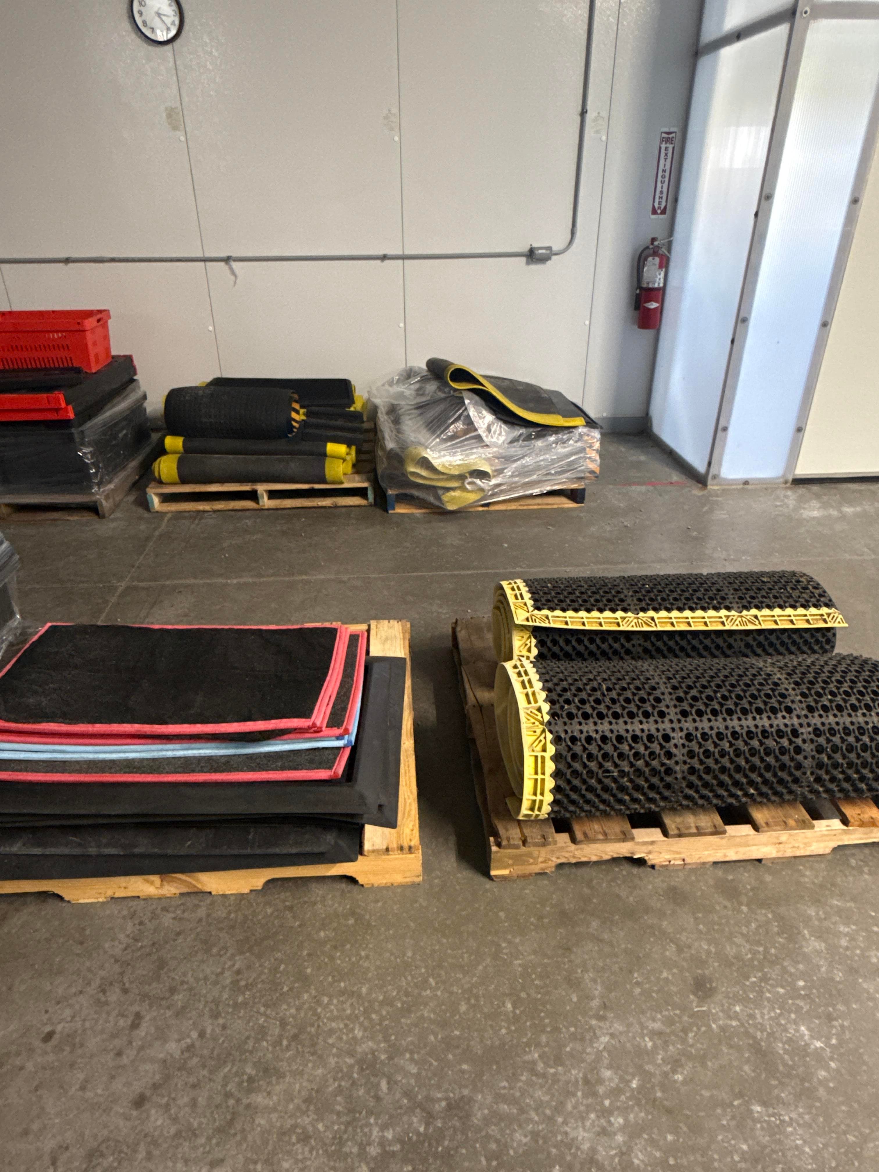 Four Pallets Commercial Floor Mats Anti Fatigue Drainage Matting