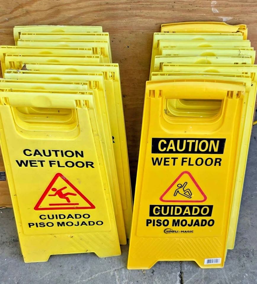 Bulk Lot of 17 Simpli-Magic Caution Wet Floor Signs | Chesterton, IN